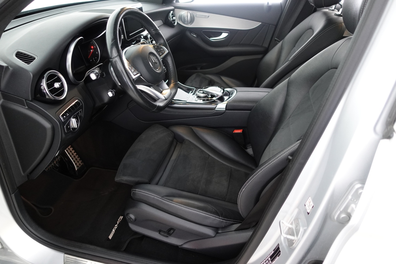 MERCEDES-BENZ GLC 2016