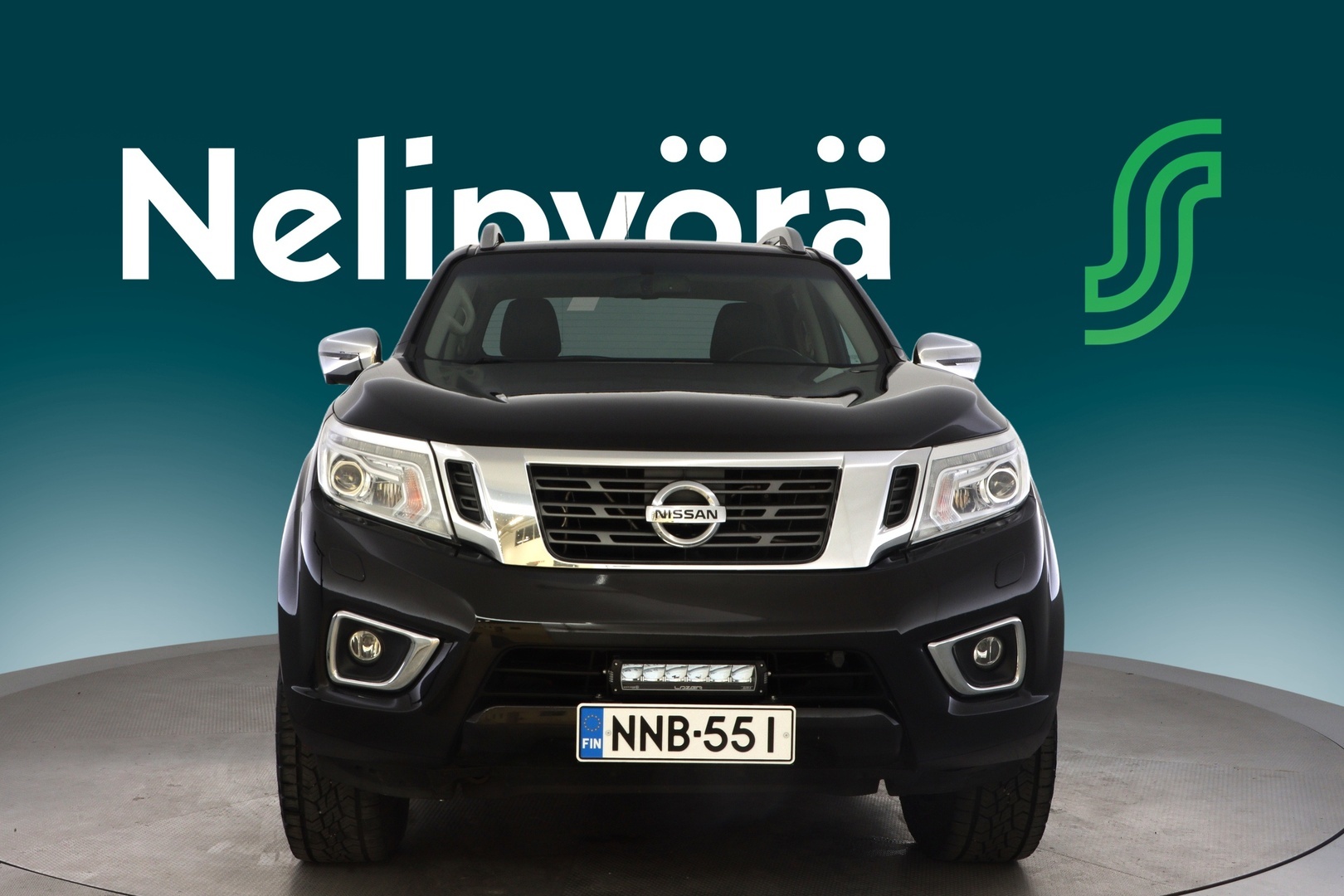 NISSAN Navara 2016