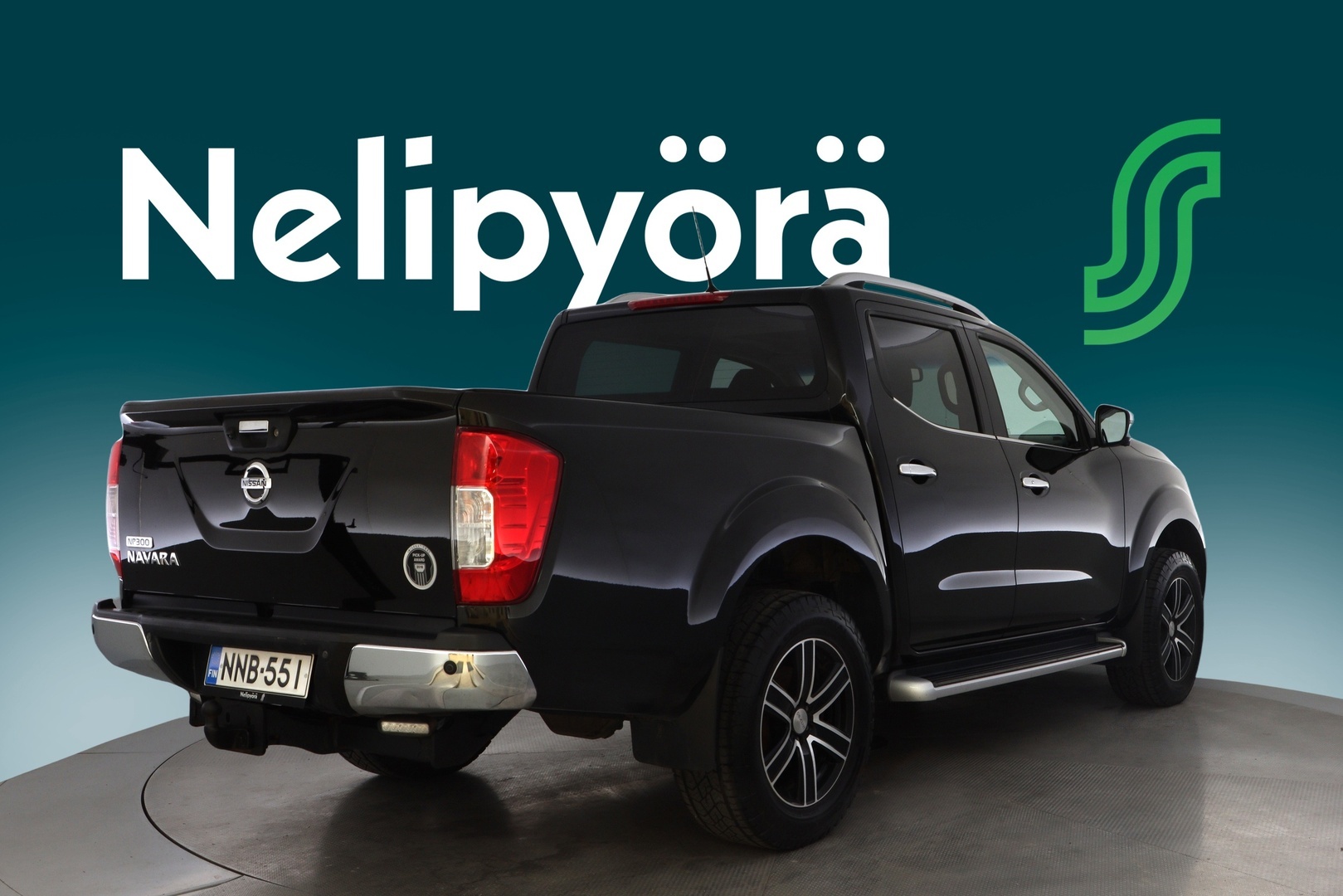 NISSAN Navara 2016