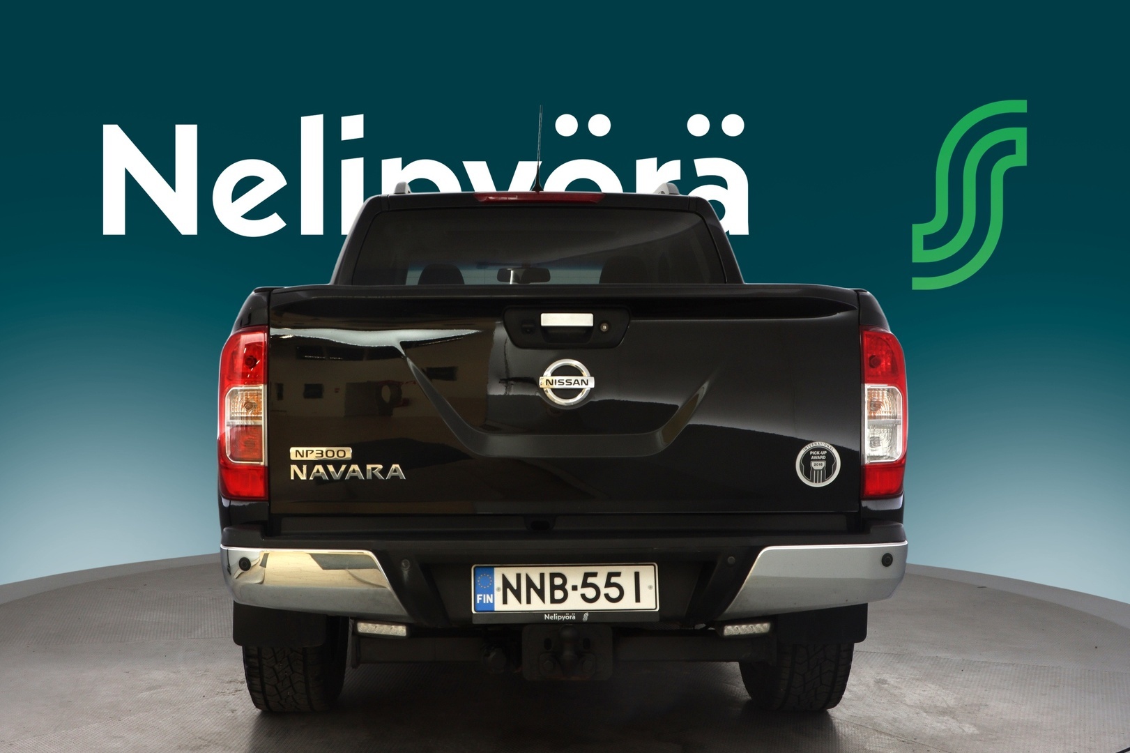 NISSAN Navara 2016
