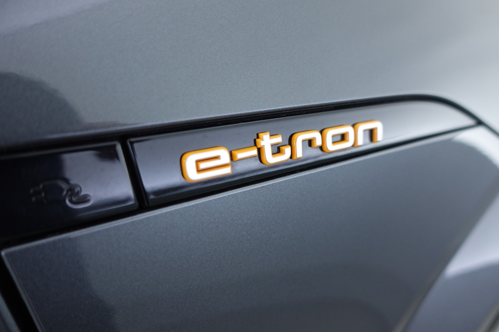 AUDI e-tron 2021