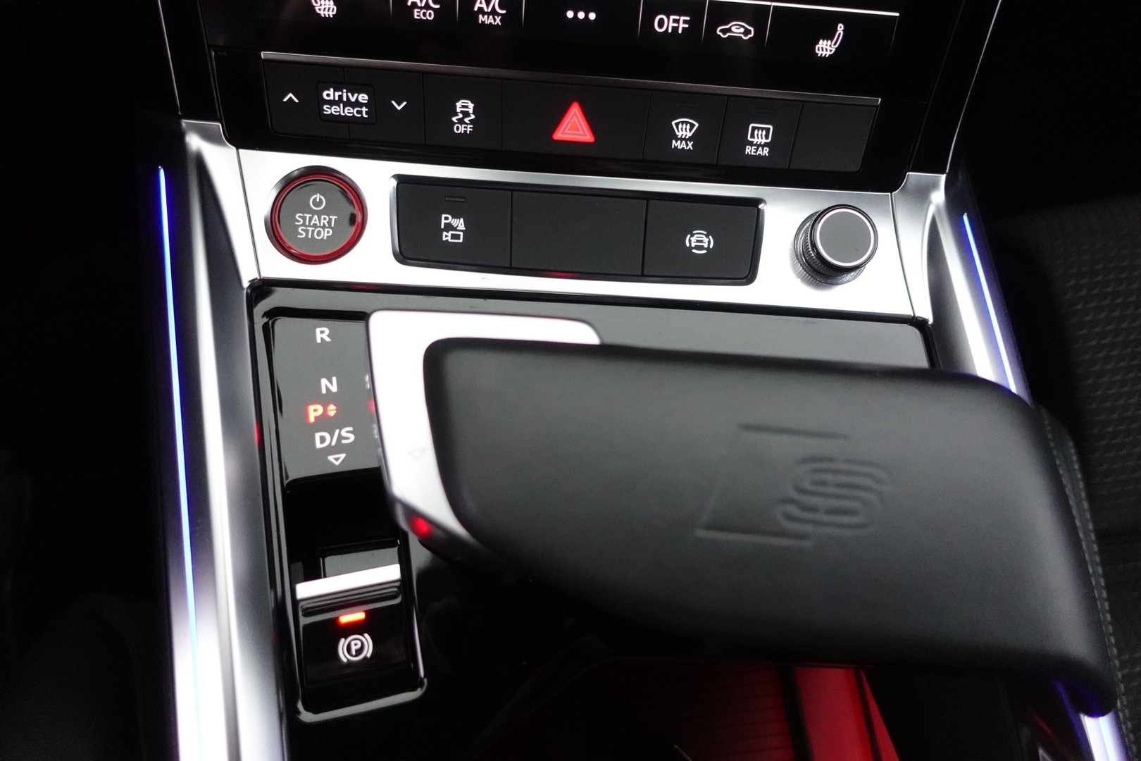 AUDI e-tron 2021