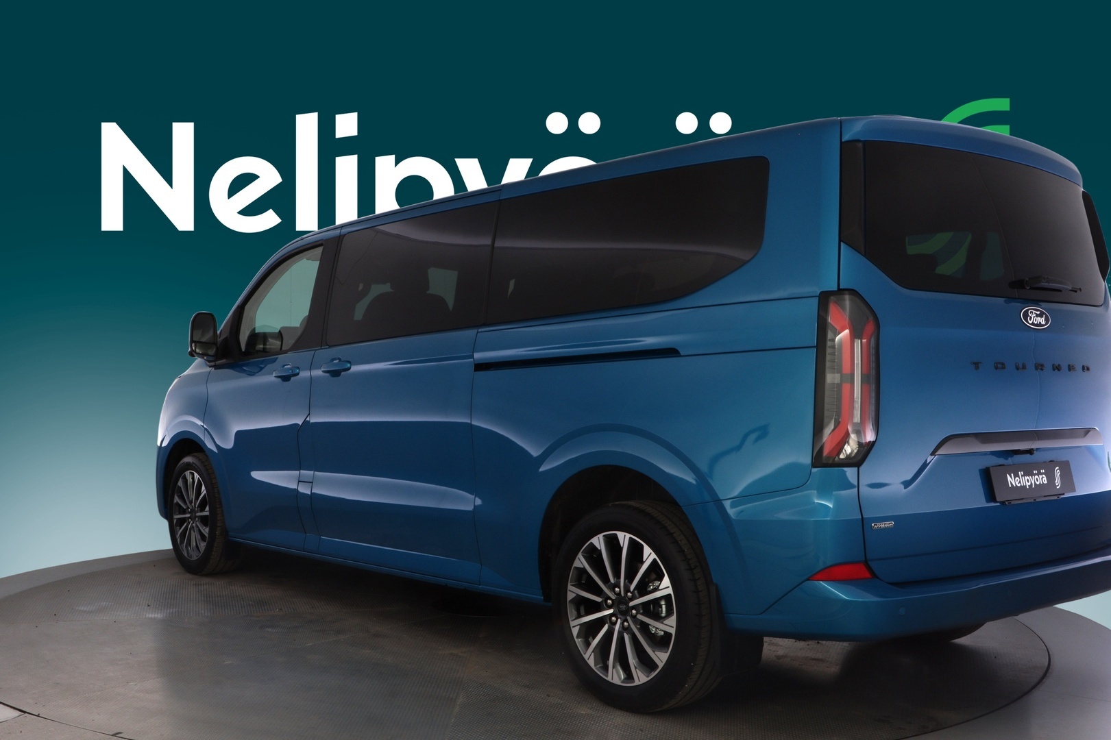 FORD TOURNEO CUSTOM 2026