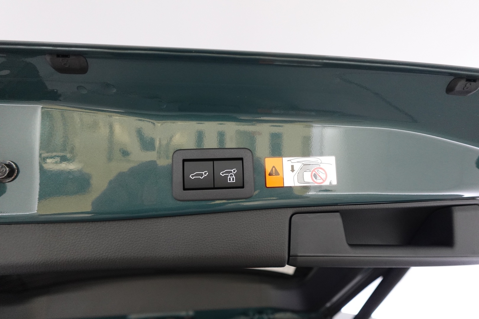 TOYOTA RAV4 2026