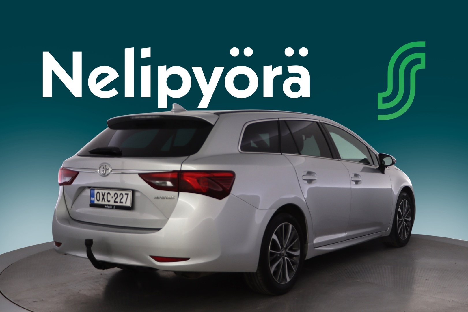 TOYOTA Avensis 2017
