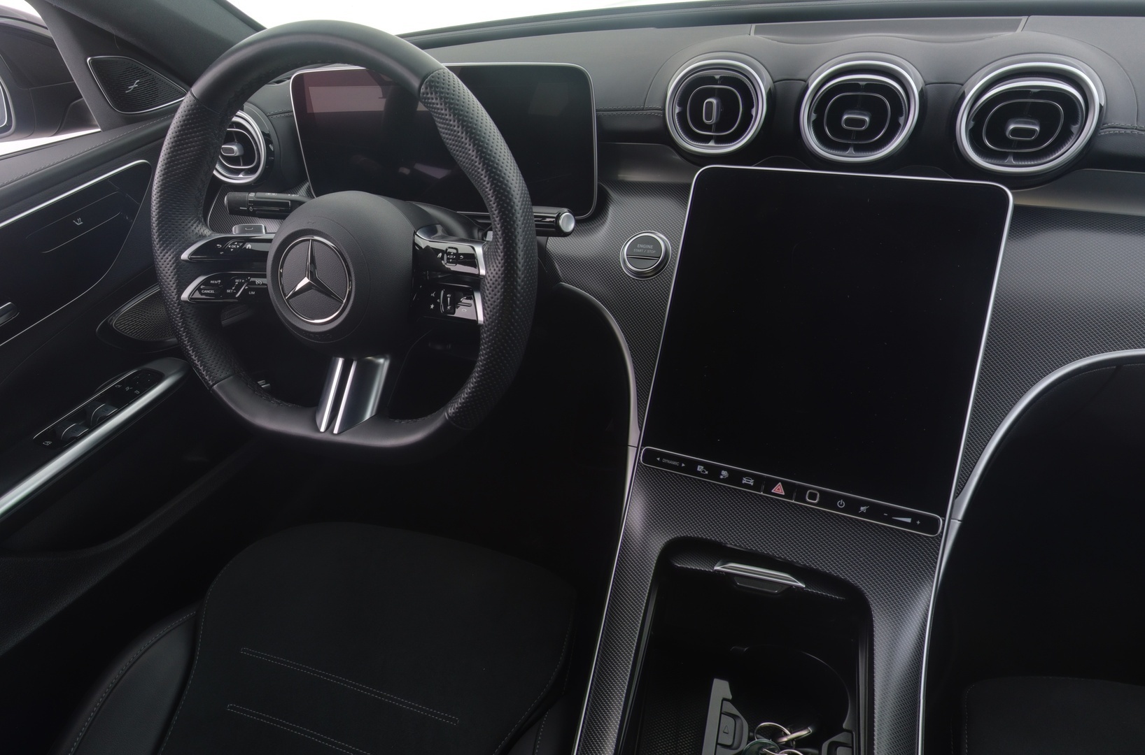 MERCEDES-BENZ C 2023