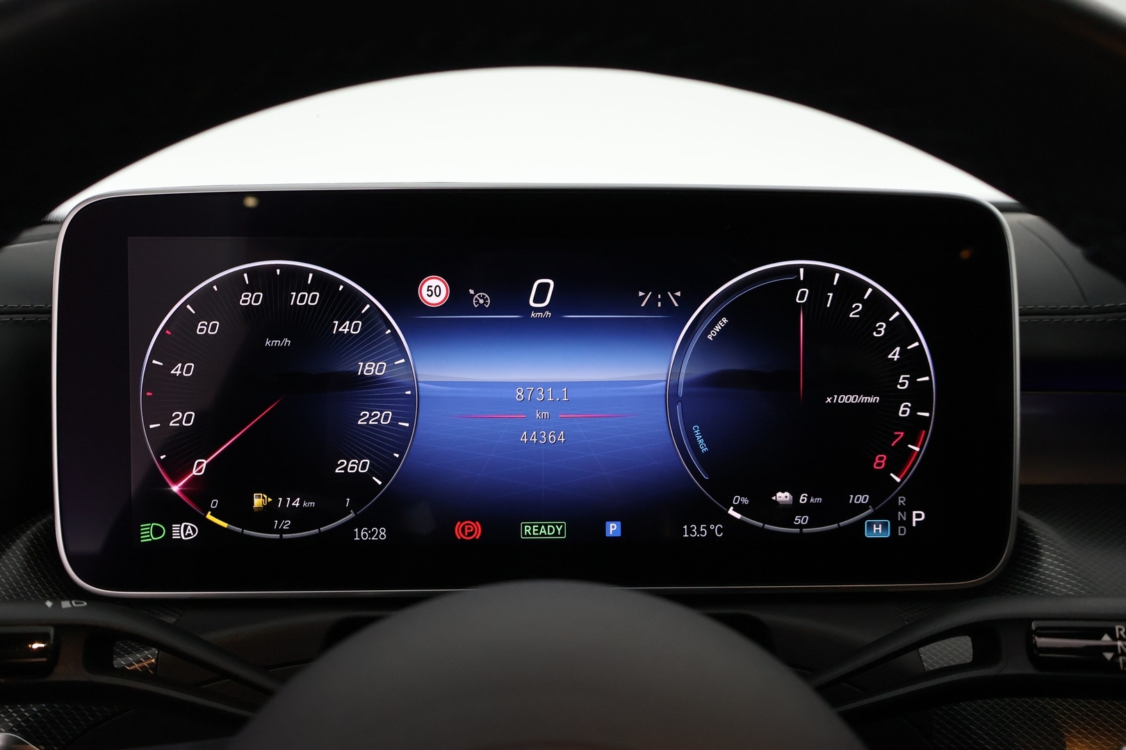 MERCEDES-BENZ C 2023