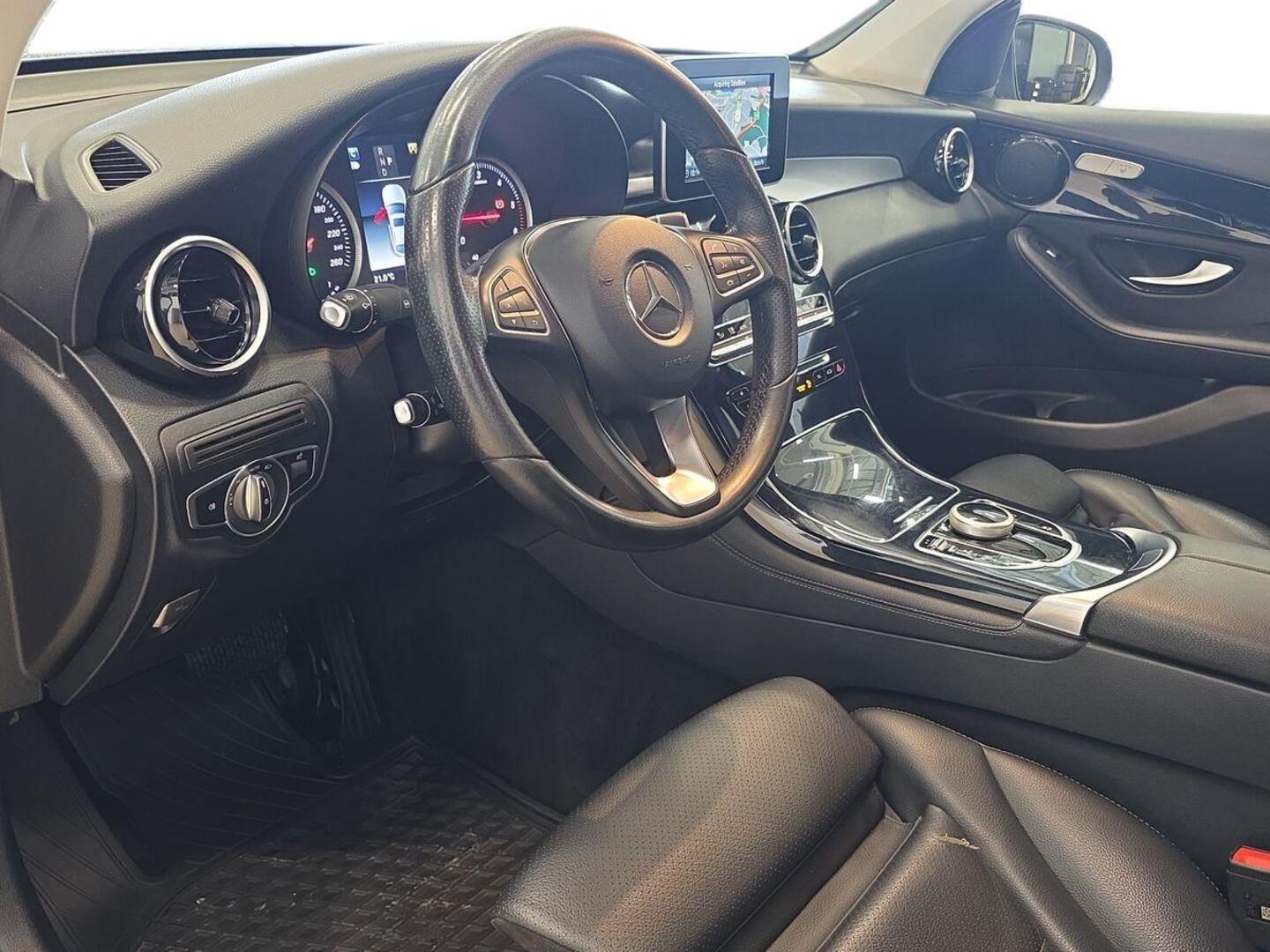 MERCEDES-BENZ GLC 14
