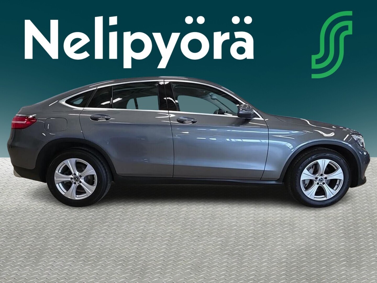 MERCEDES-BENZ GLC 8