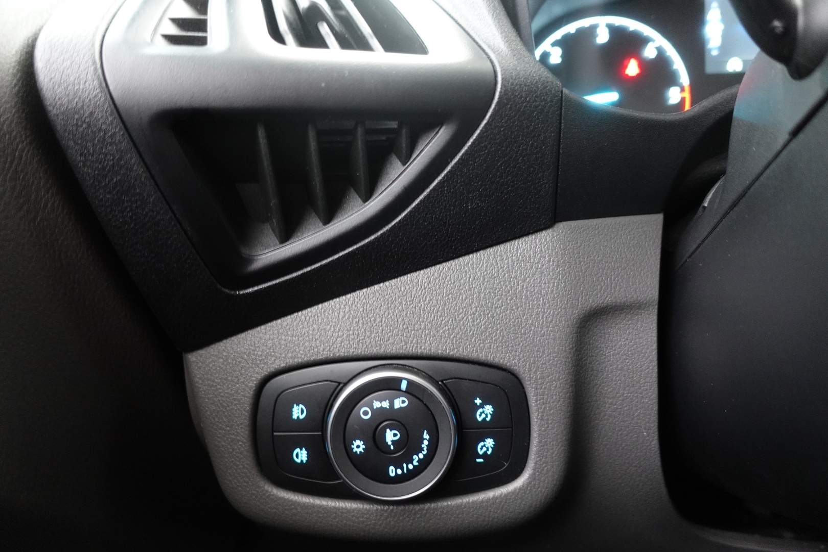 FORD Transit Connect 2023