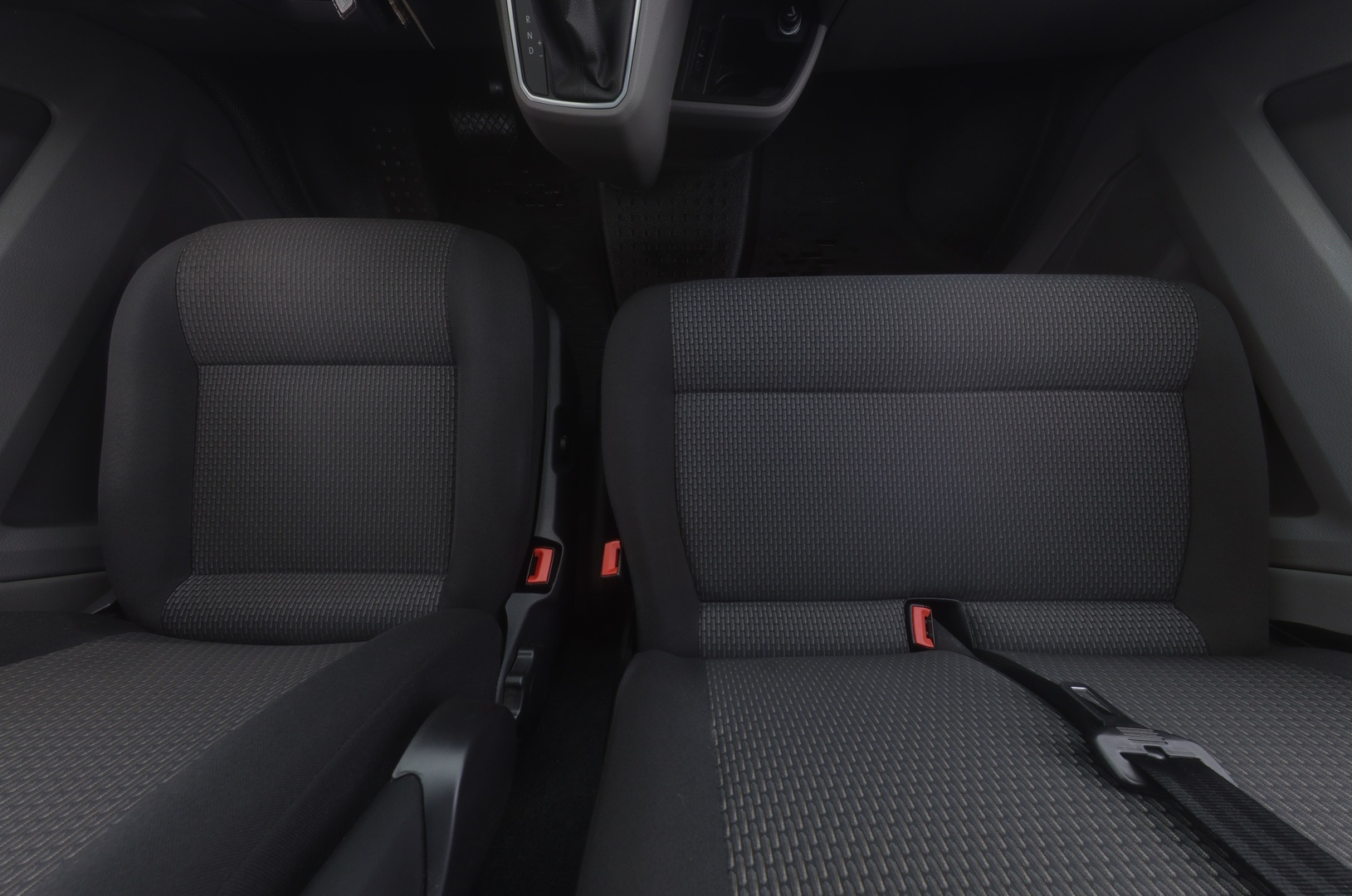 VOLKSWAGEN Transporter 2023