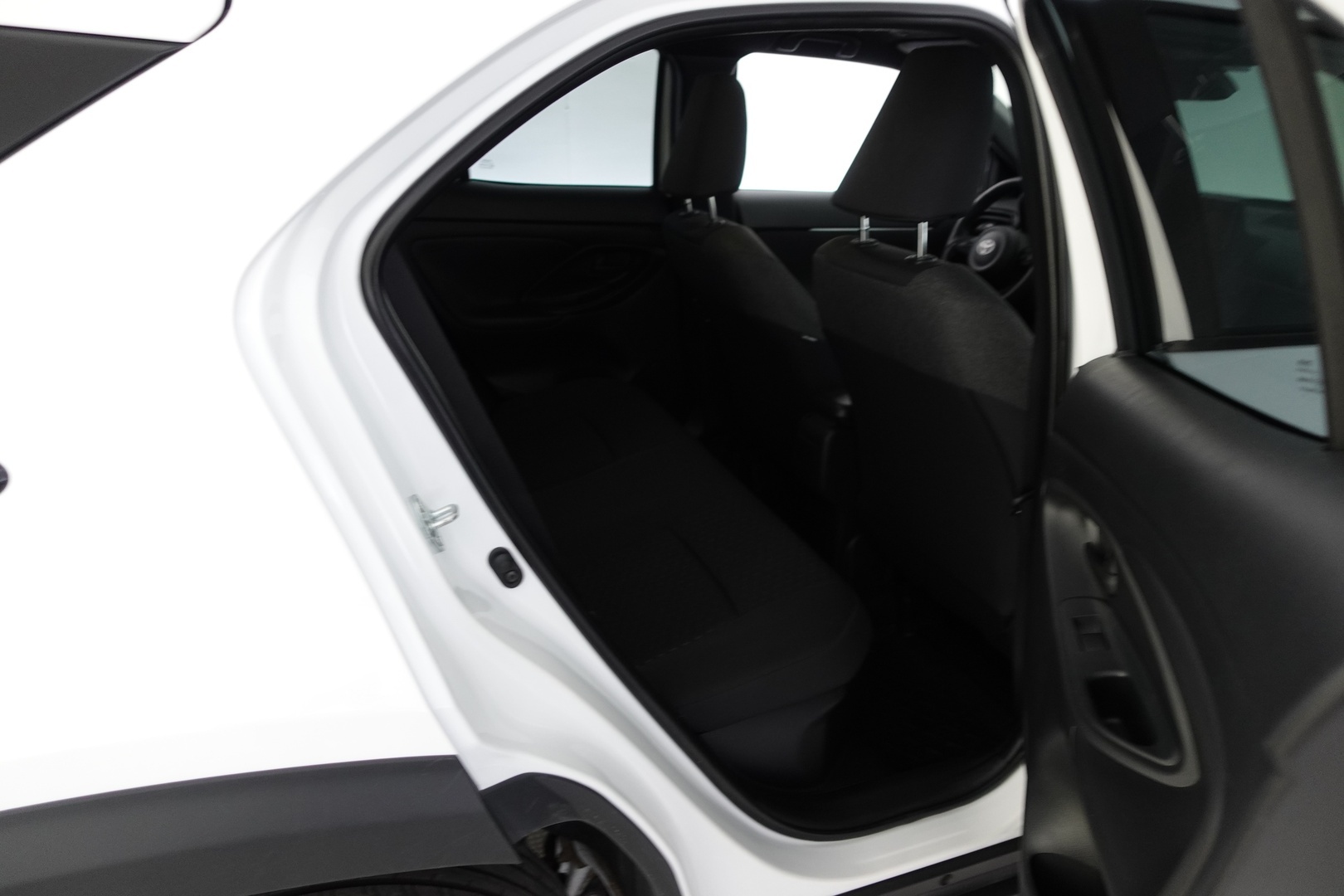 TOYOTA Yaris Cross 2025