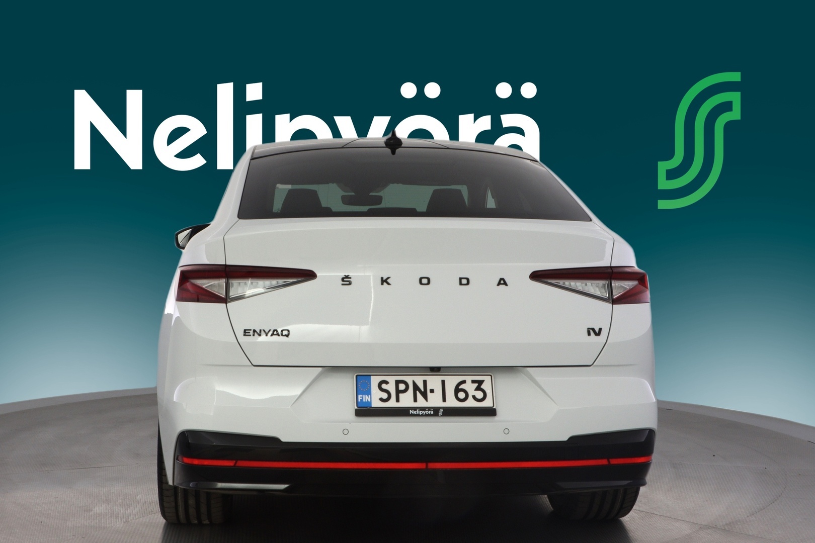 SKODA Enyaq 2022