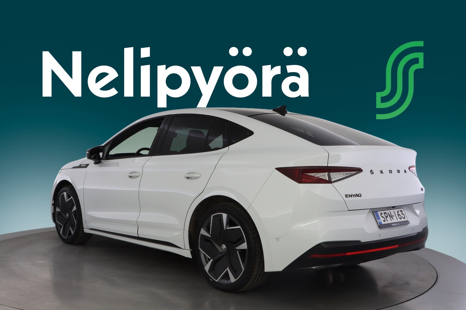 SKODA Enyaq 2022