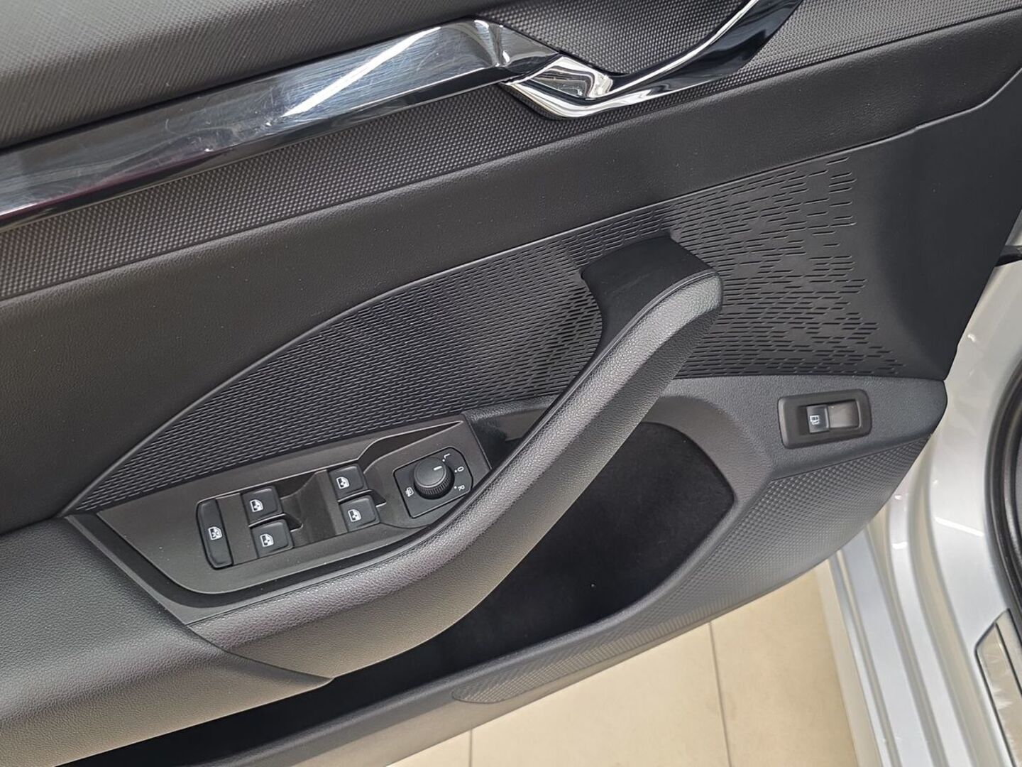 SKODA Octavia 2024