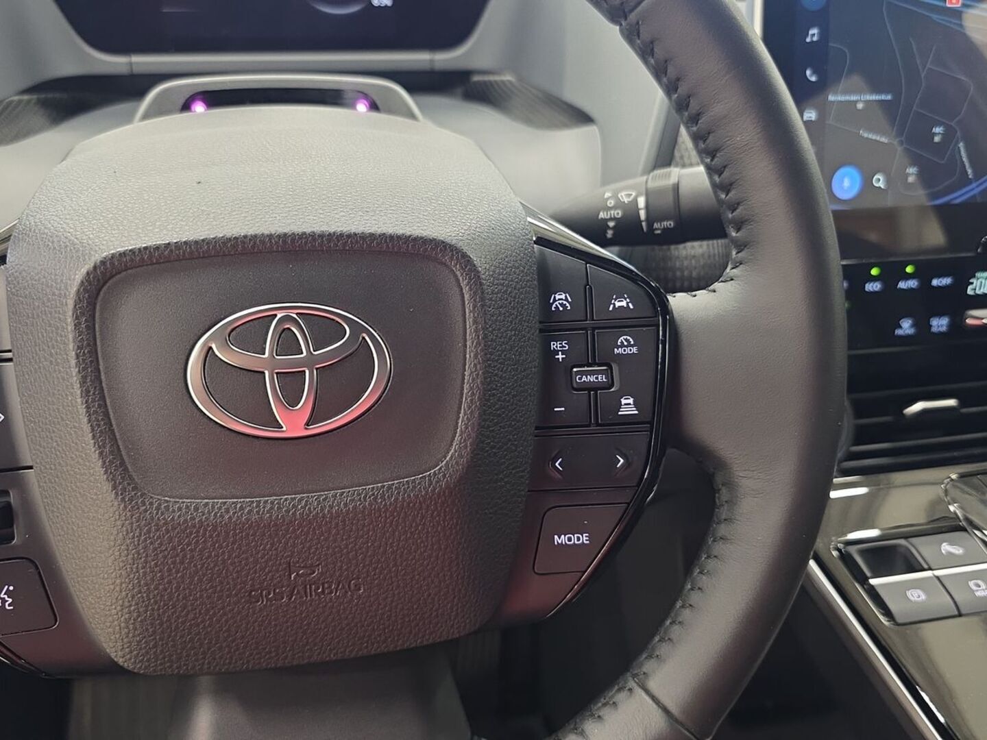 TOYOTA bZ4X 27