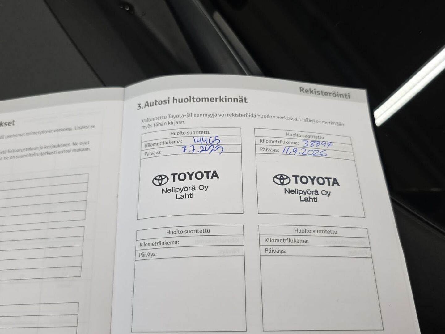 TOYOTA bZ4X 30