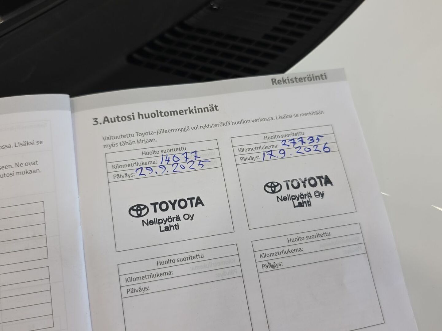 TOYOTA Yaris Cross 32