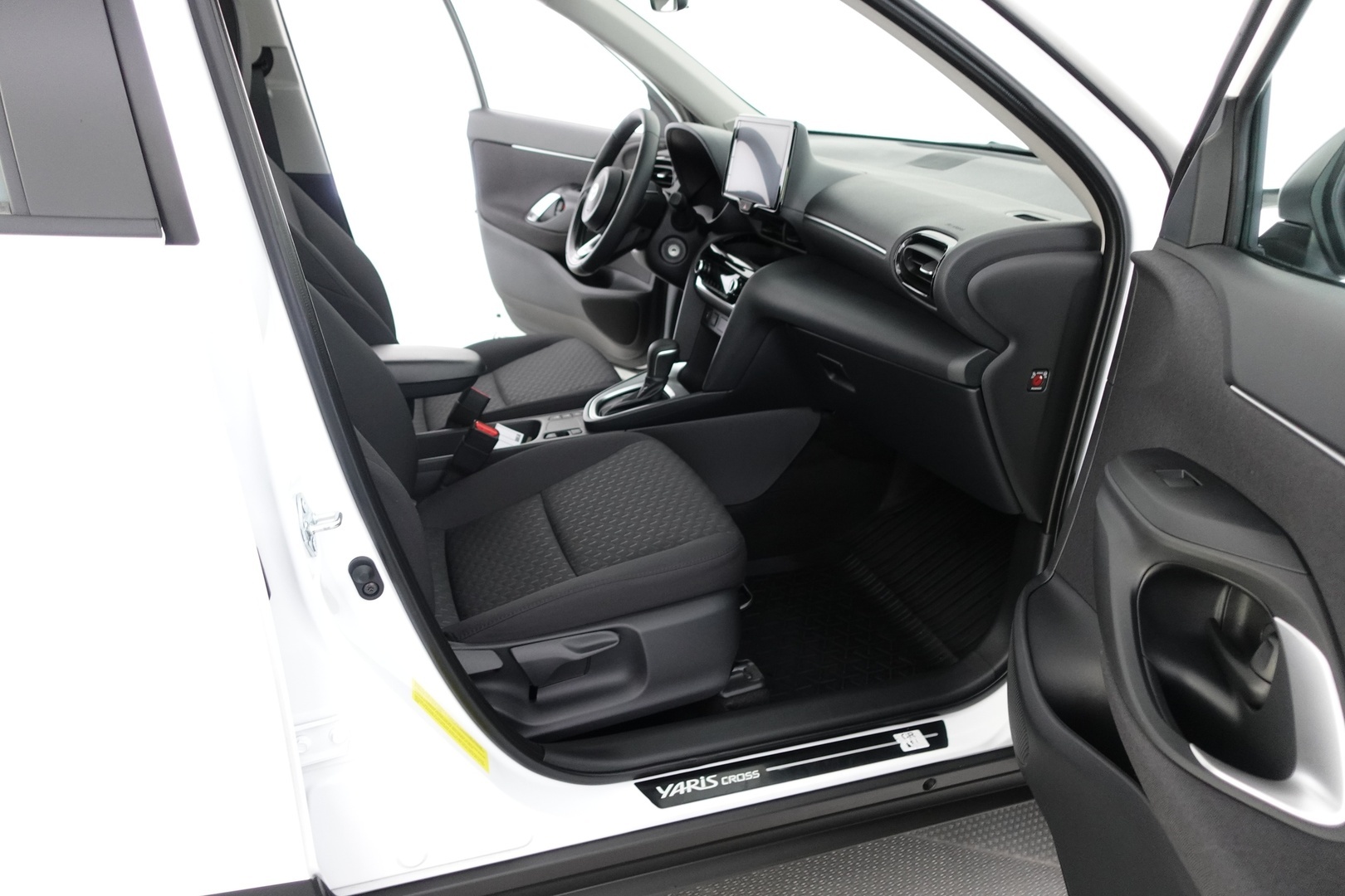 TOYOTA Yaris Cross 2025