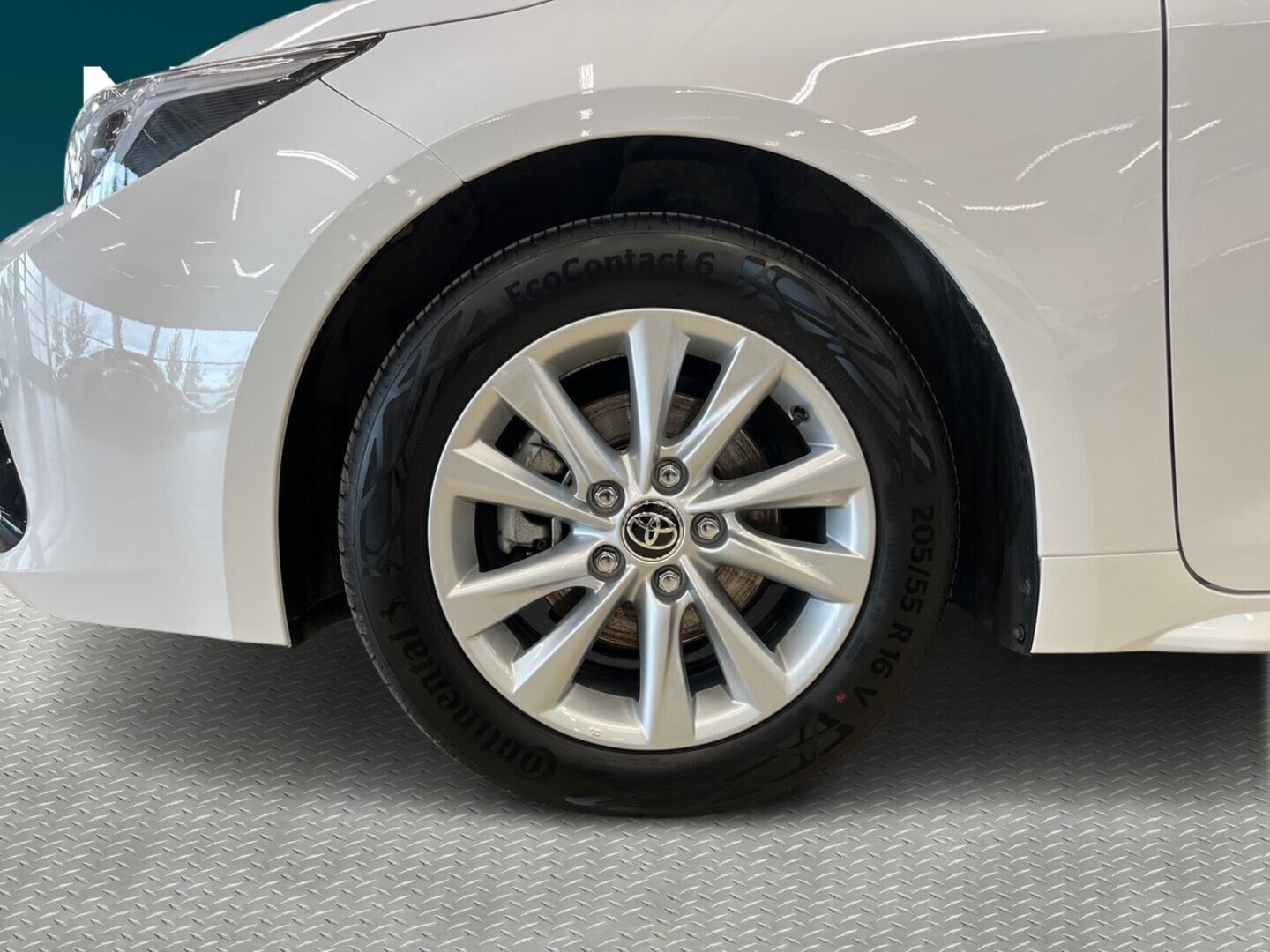 TOYOTA COROLLA 2025