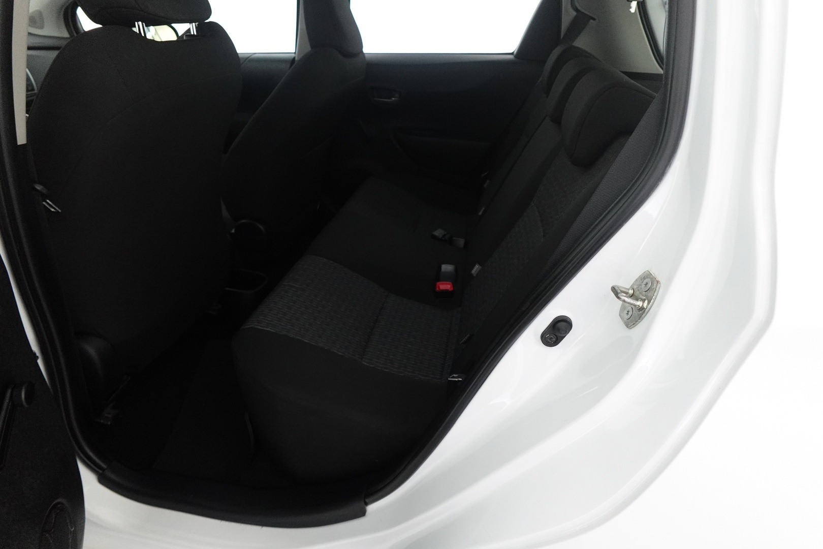 TOYOTA Yaris 2013