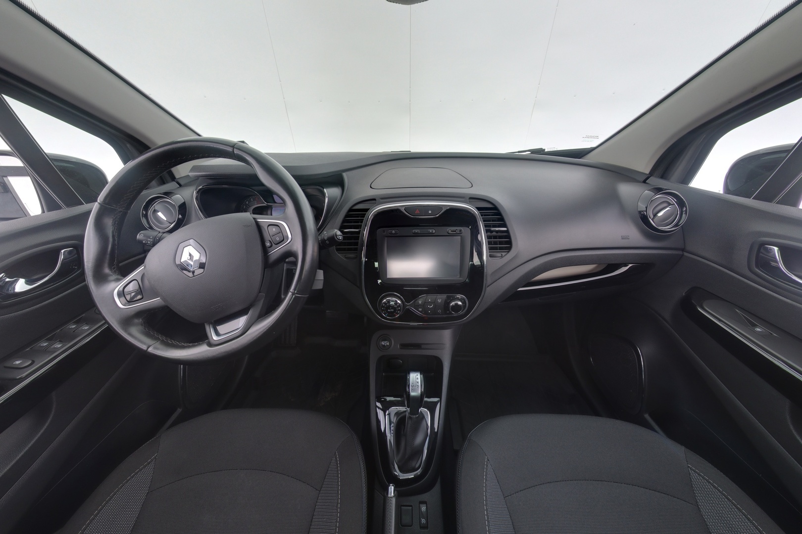 RENAULT Captur 2017