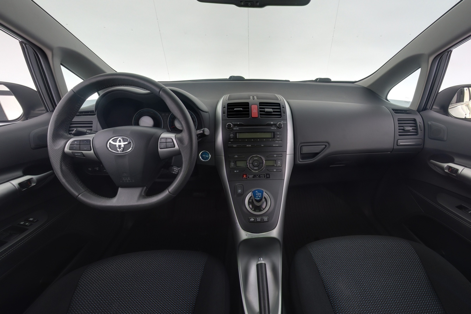 TOYOTA Auris 2010