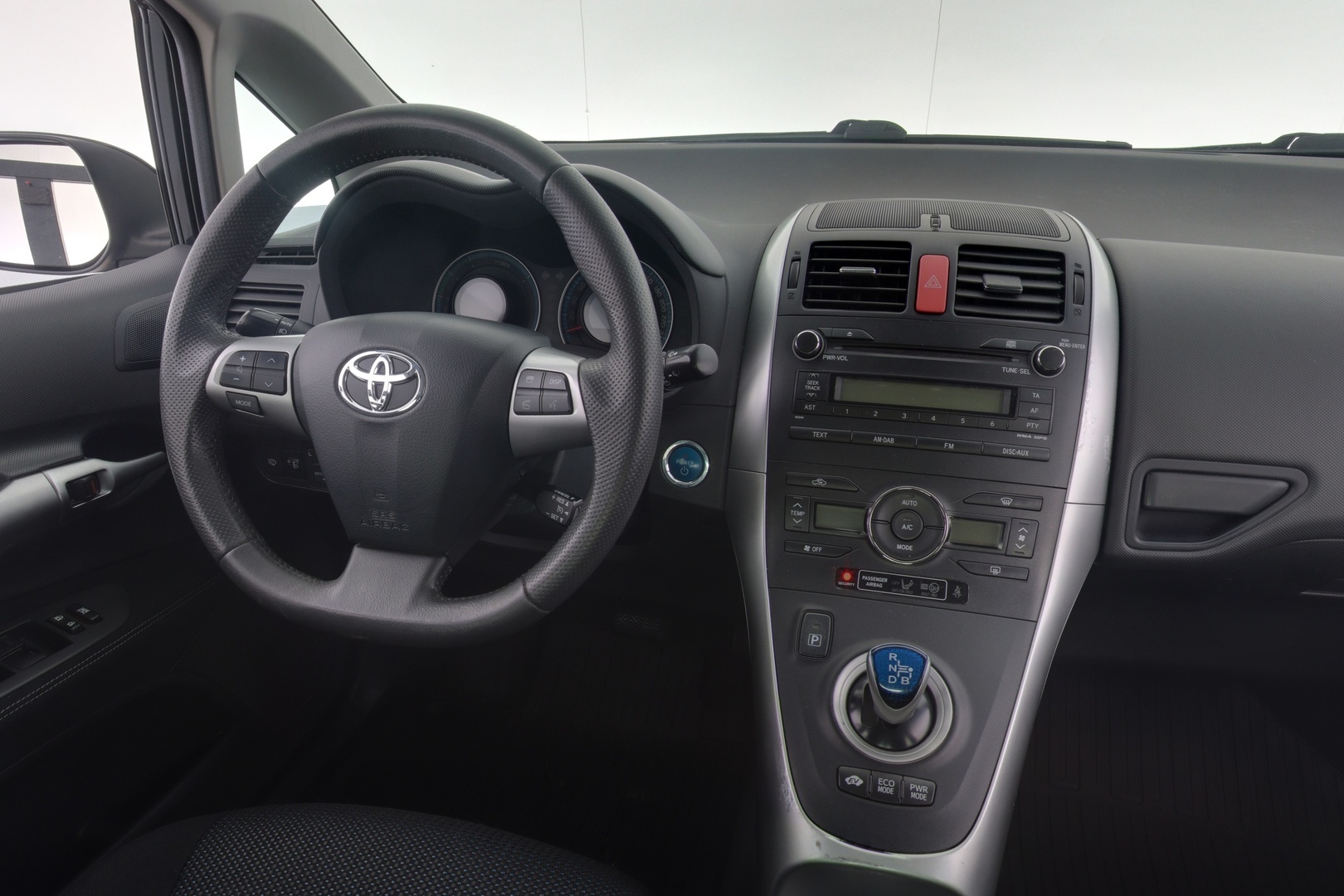 TOYOTA Auris 2010