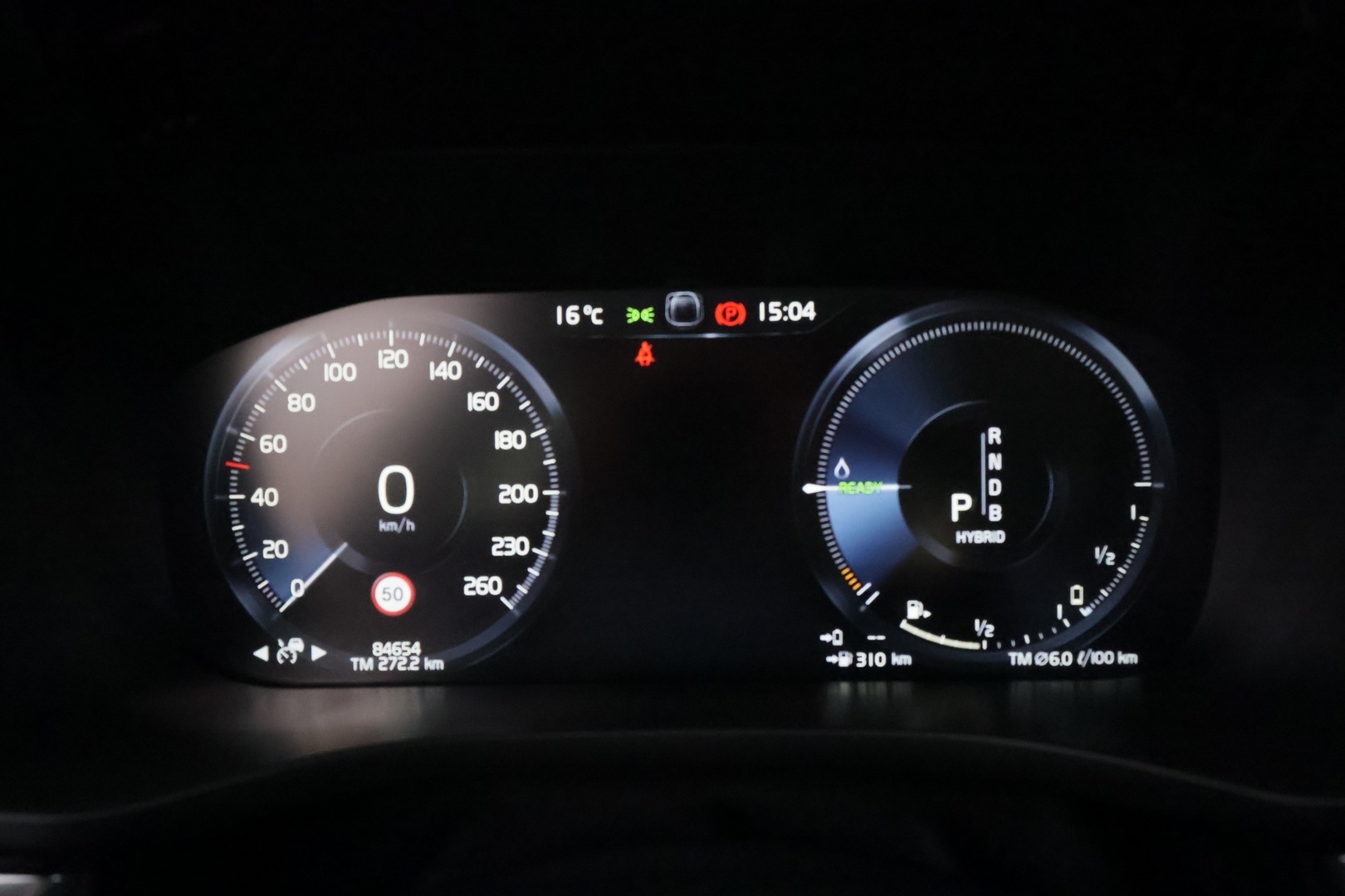 VOLVO XC60 2018