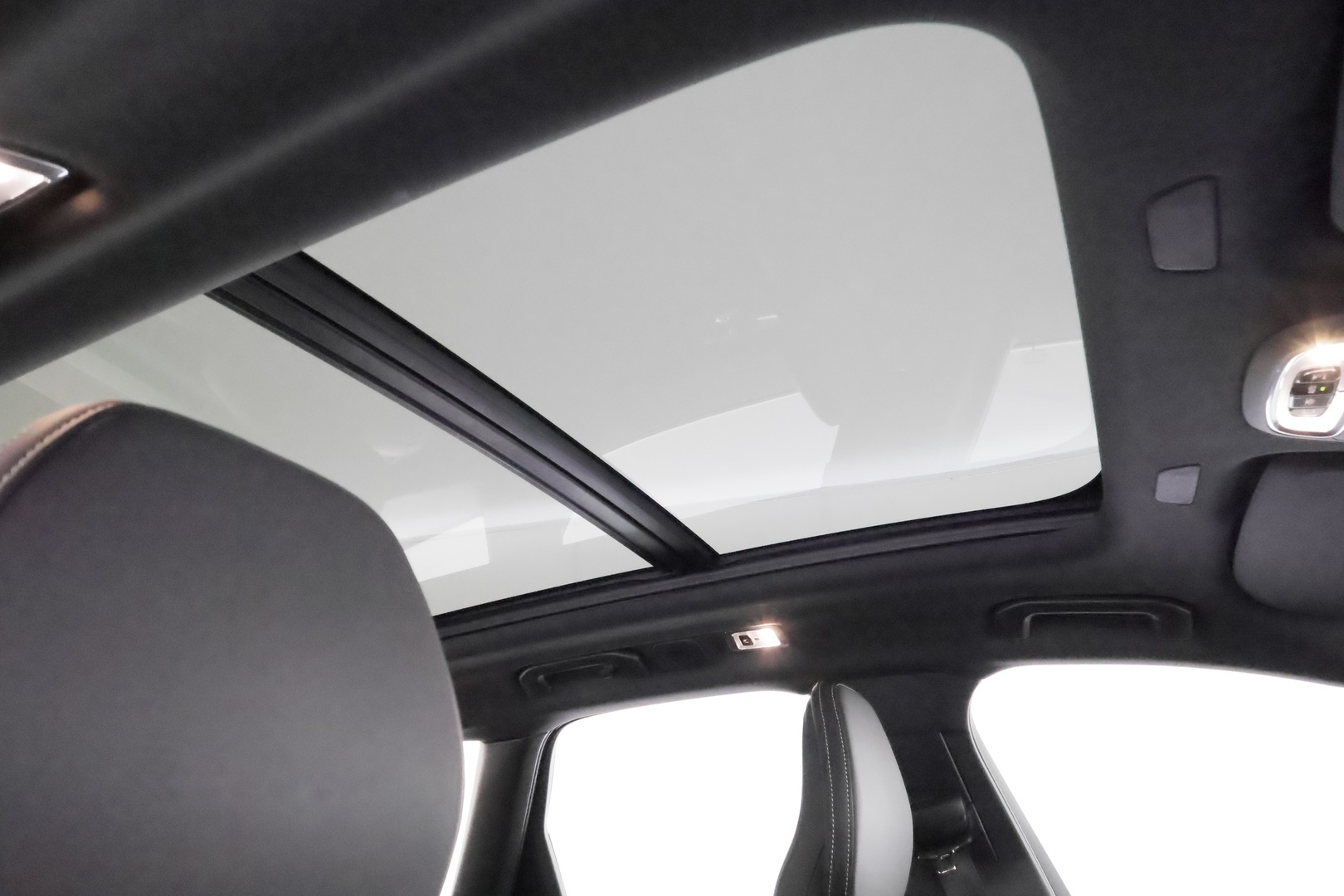 VOLVO XC60 2018