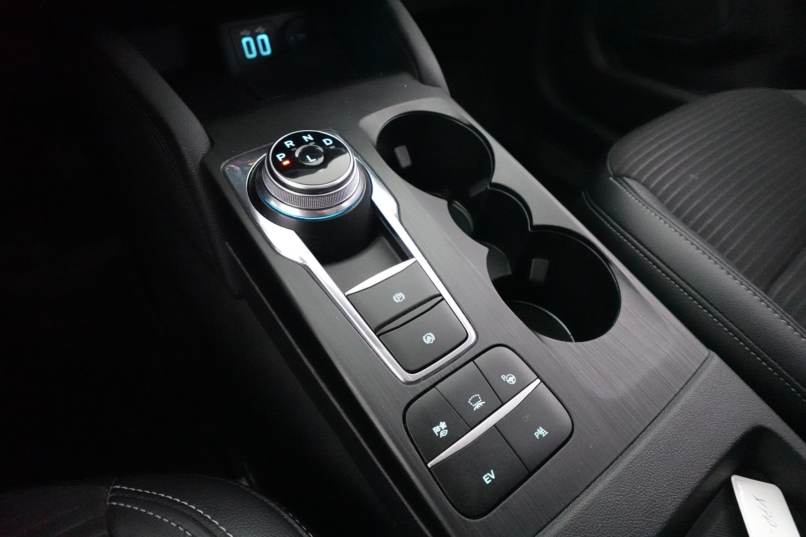 FORD Kuga 2022