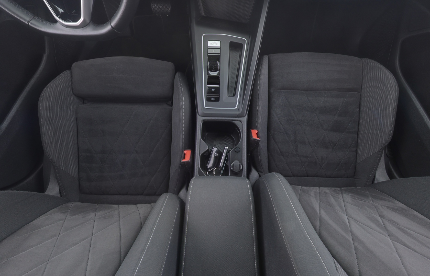 VOLKSWAGEN Golf 2020