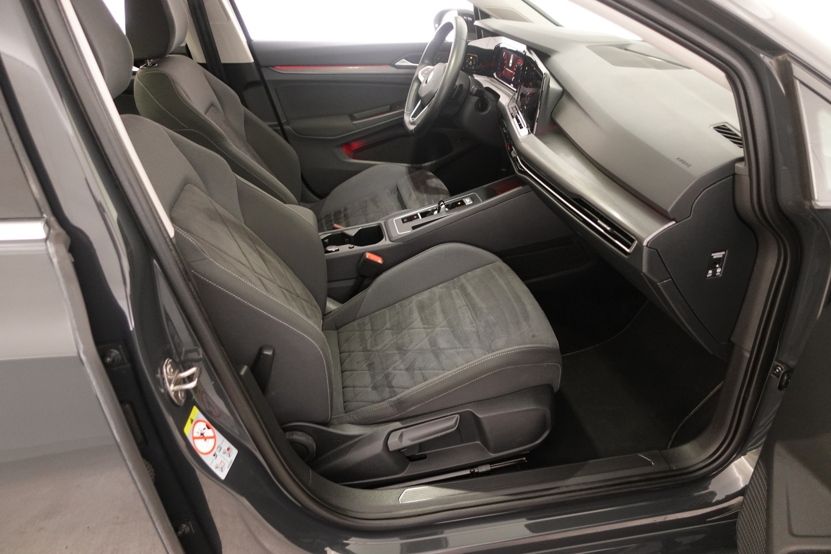 VOLKSWAGEN Golf 2020