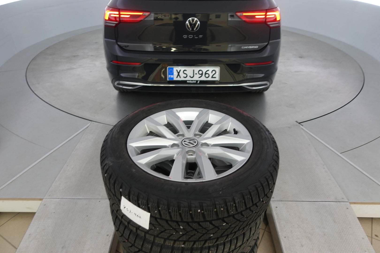 VOLKSWAGEN Golf 2020