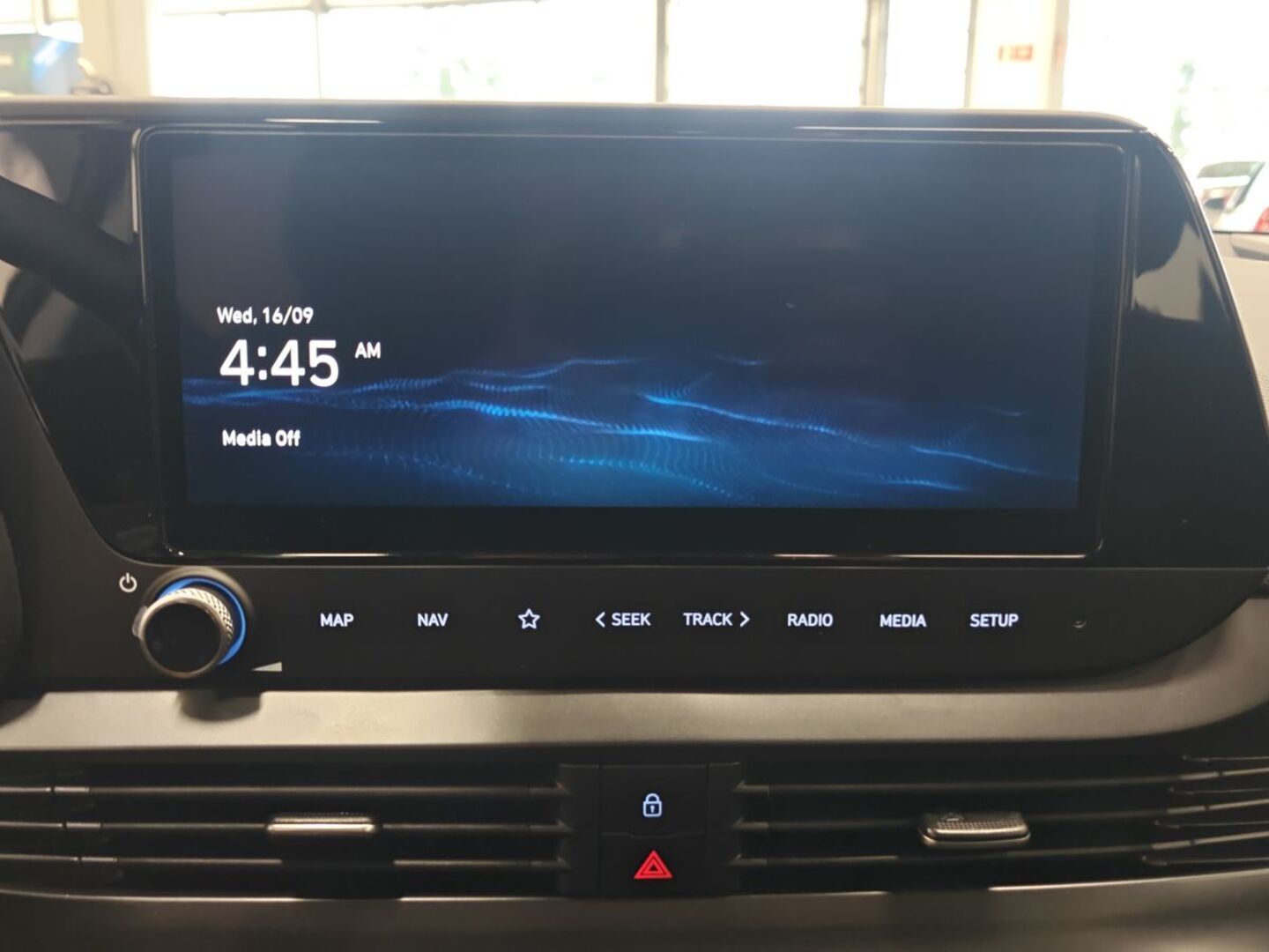 HYUNDAI i20 Hatchback 17