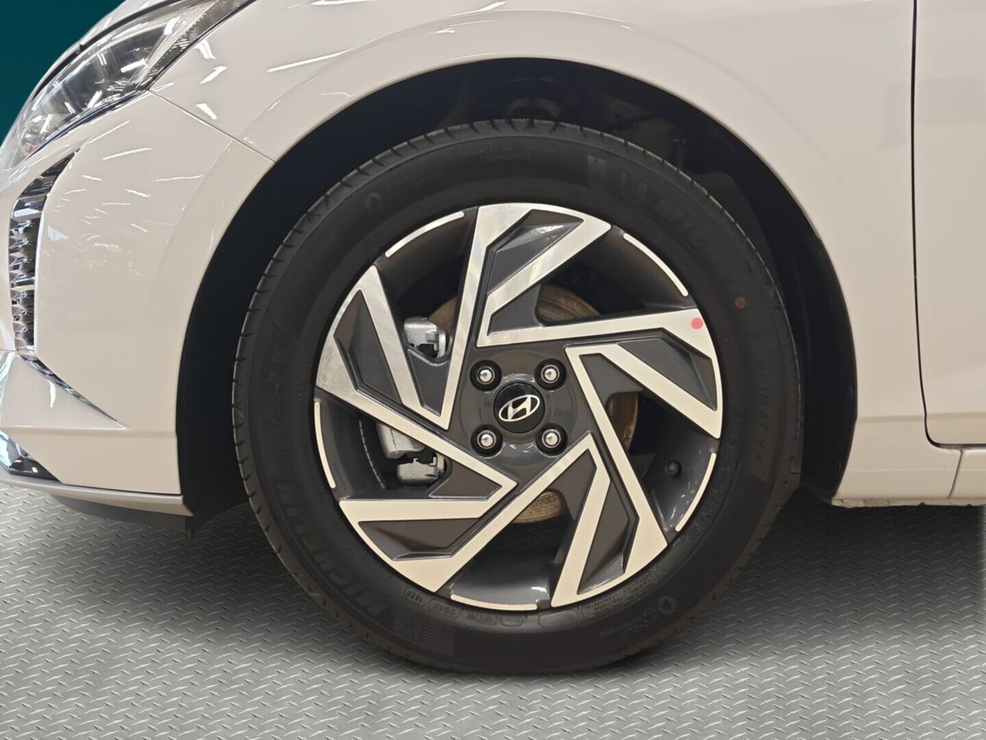 HYUNDAI i20 Hatchback 9