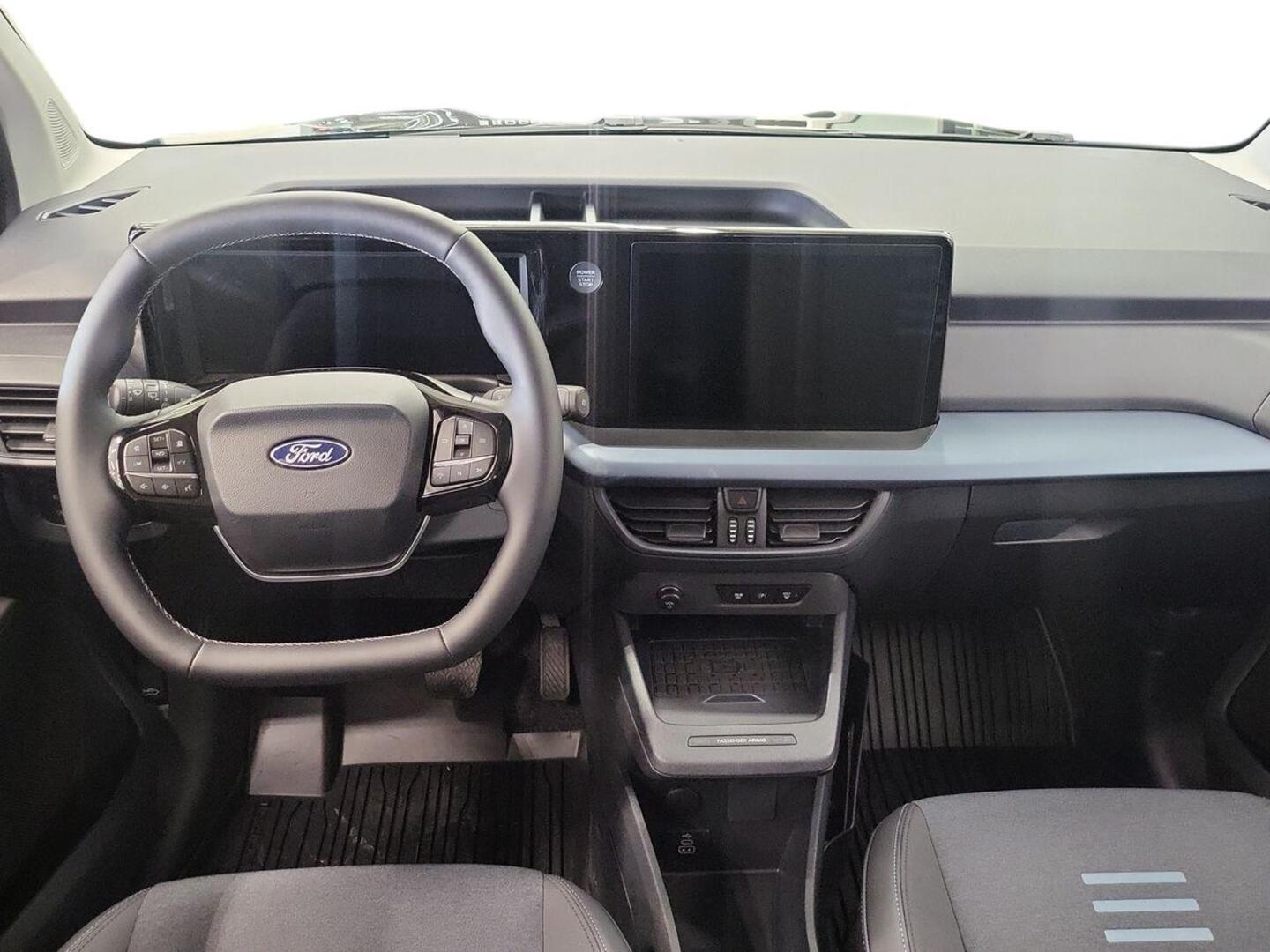 FORD TOURNEO COURIER 11