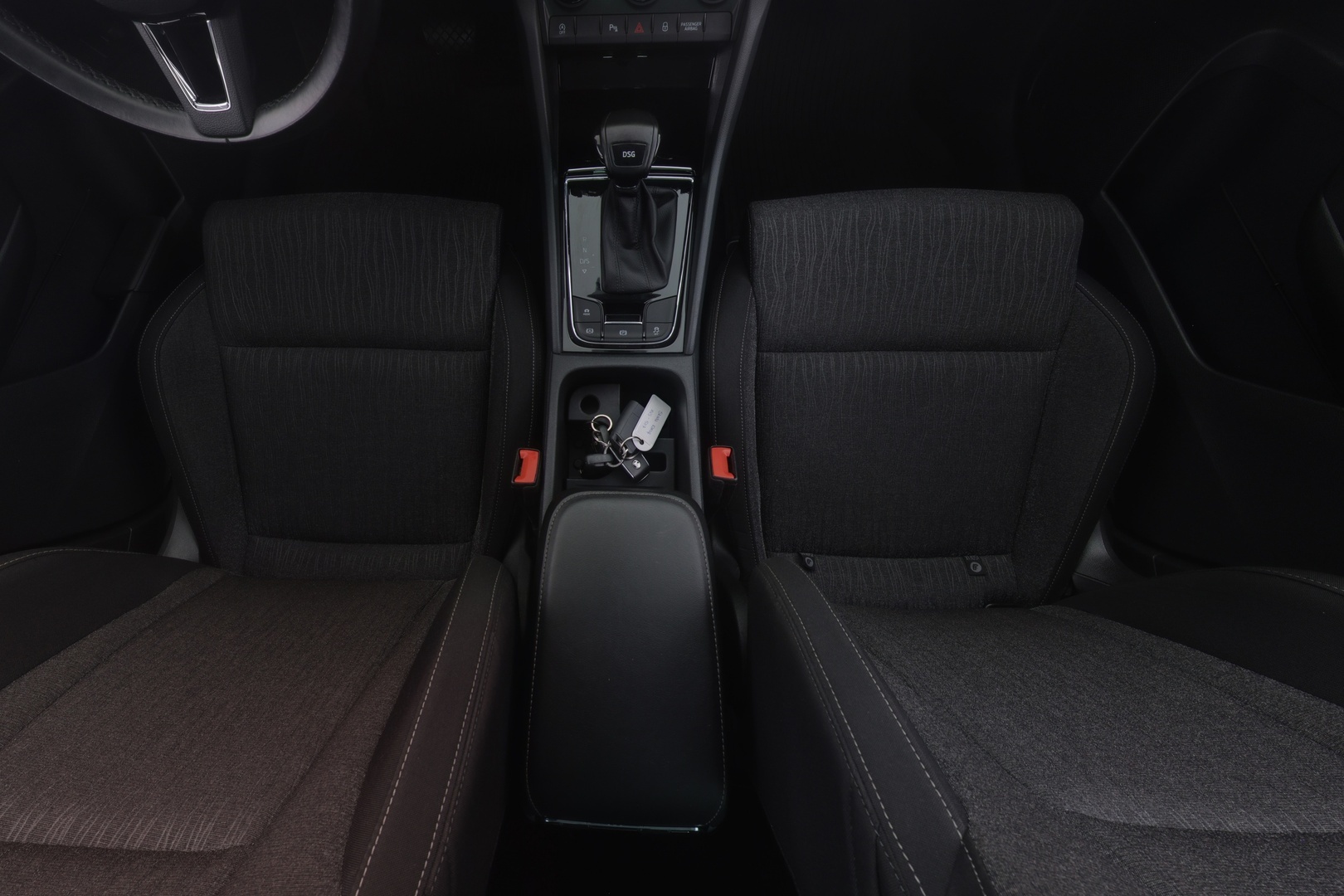 SKODA Karoq 2019