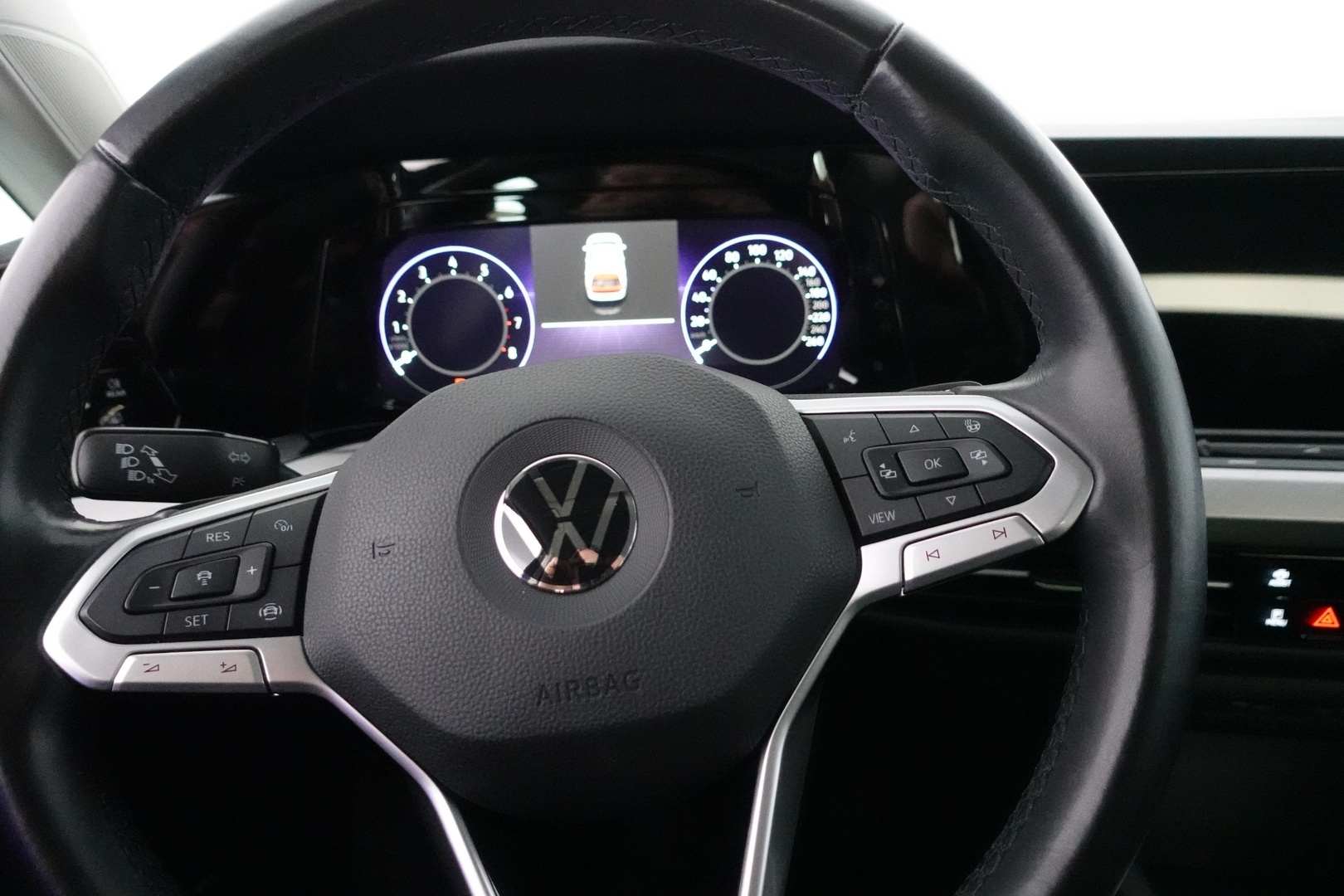 VOLKSWAGEN Golf 2020