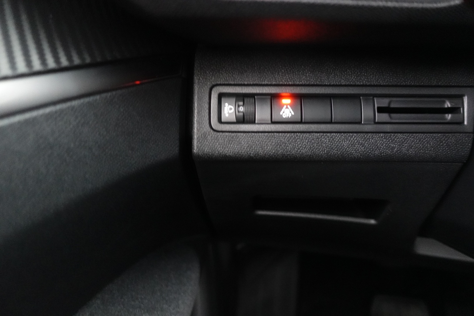 PEUGEOT 3008 2022