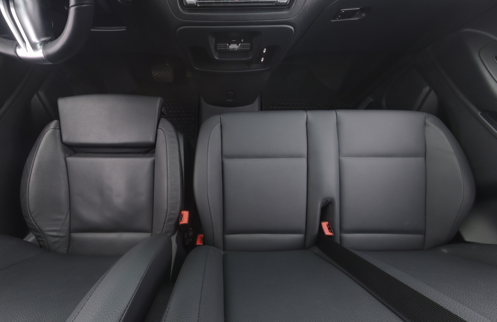 MERCEDES-BENZ Vito 2024