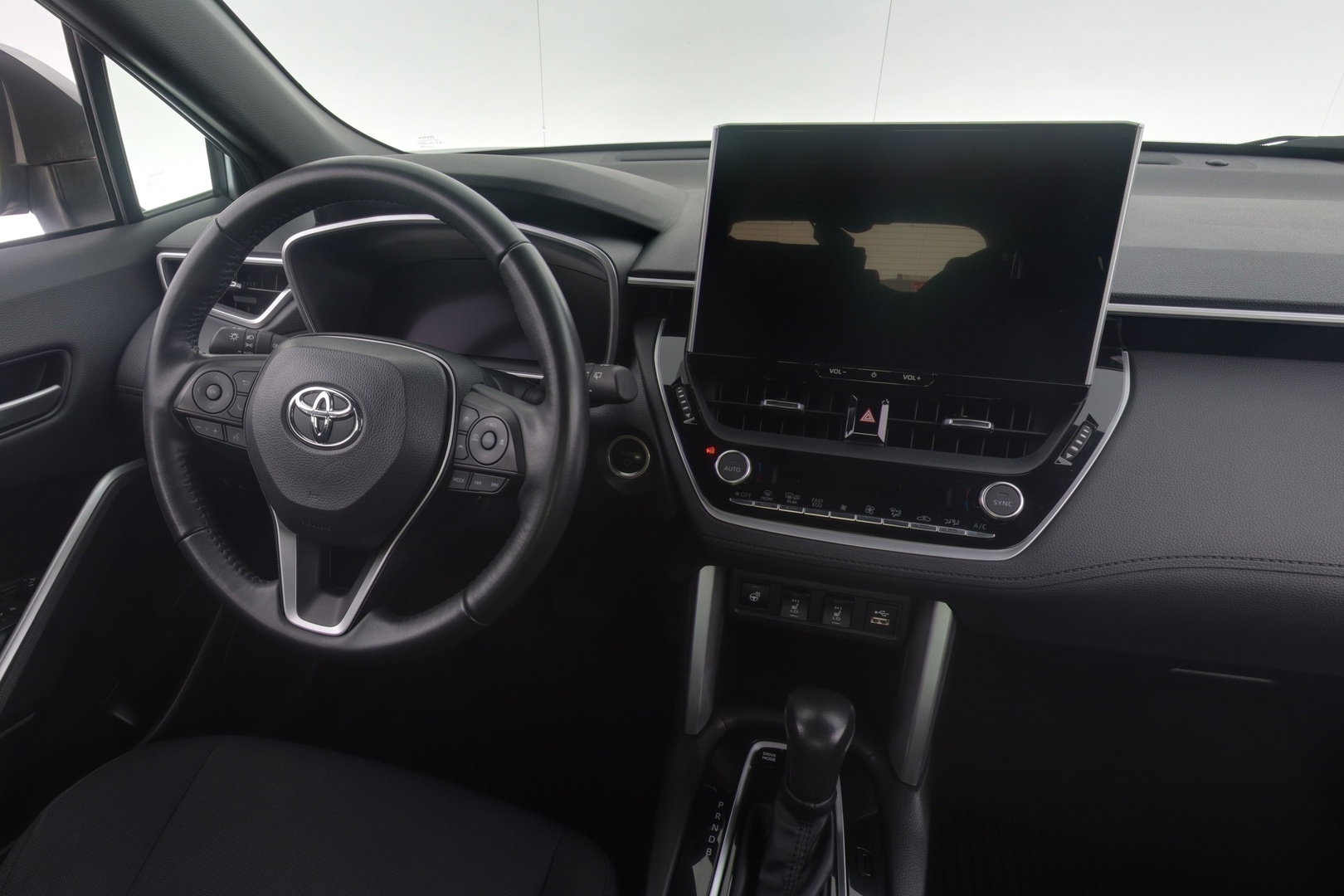 TOYOTA Corolla Cross 2023