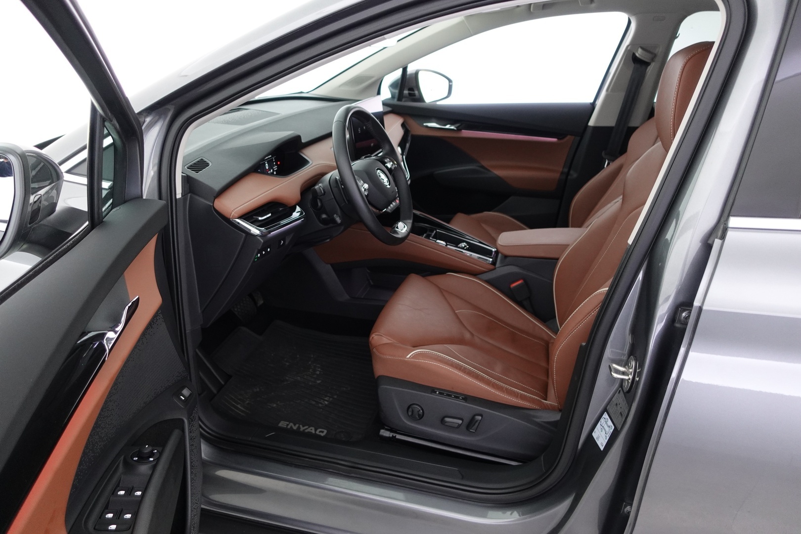 SKODA Enyaq 2022
