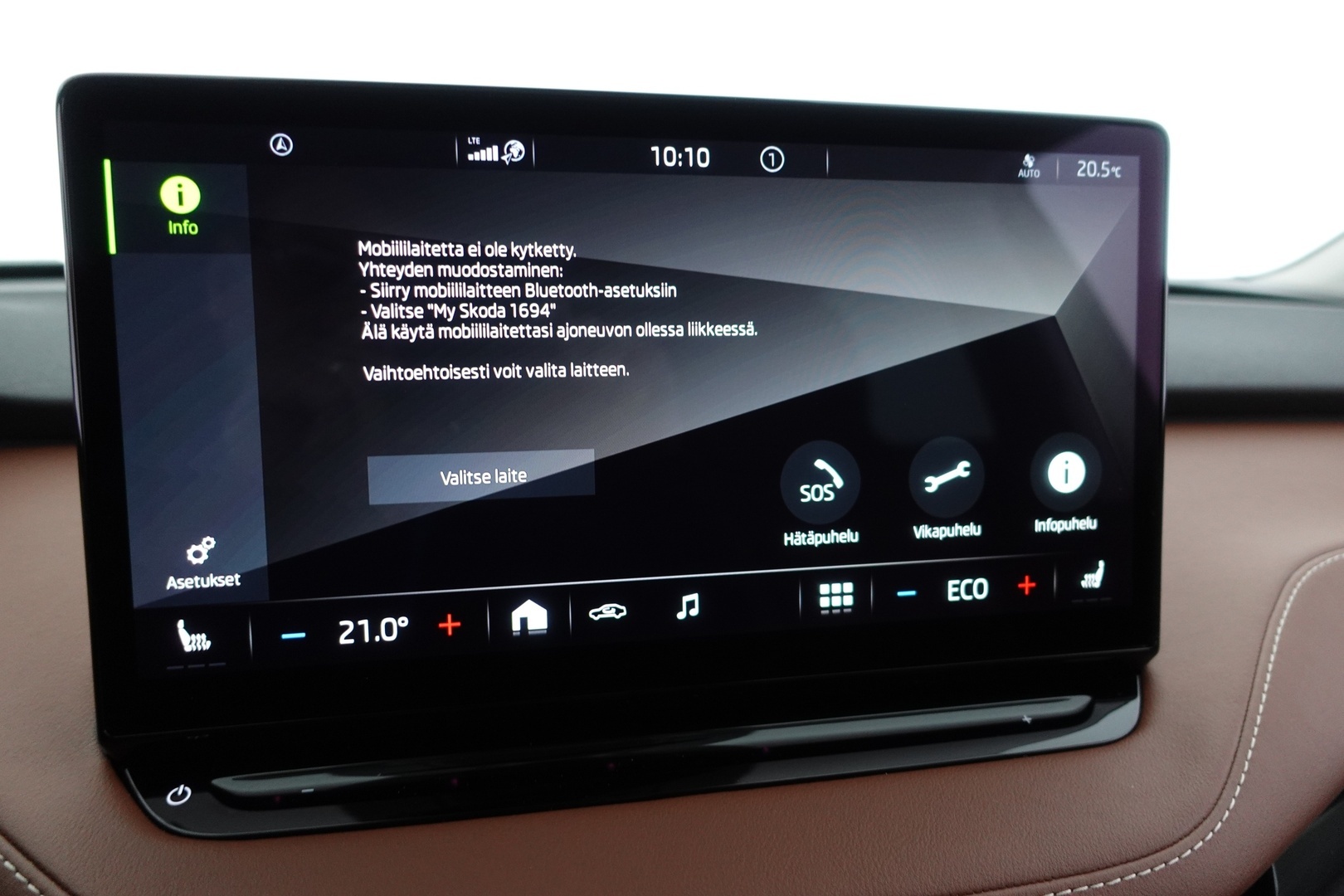 SKODA Enyaq 2022