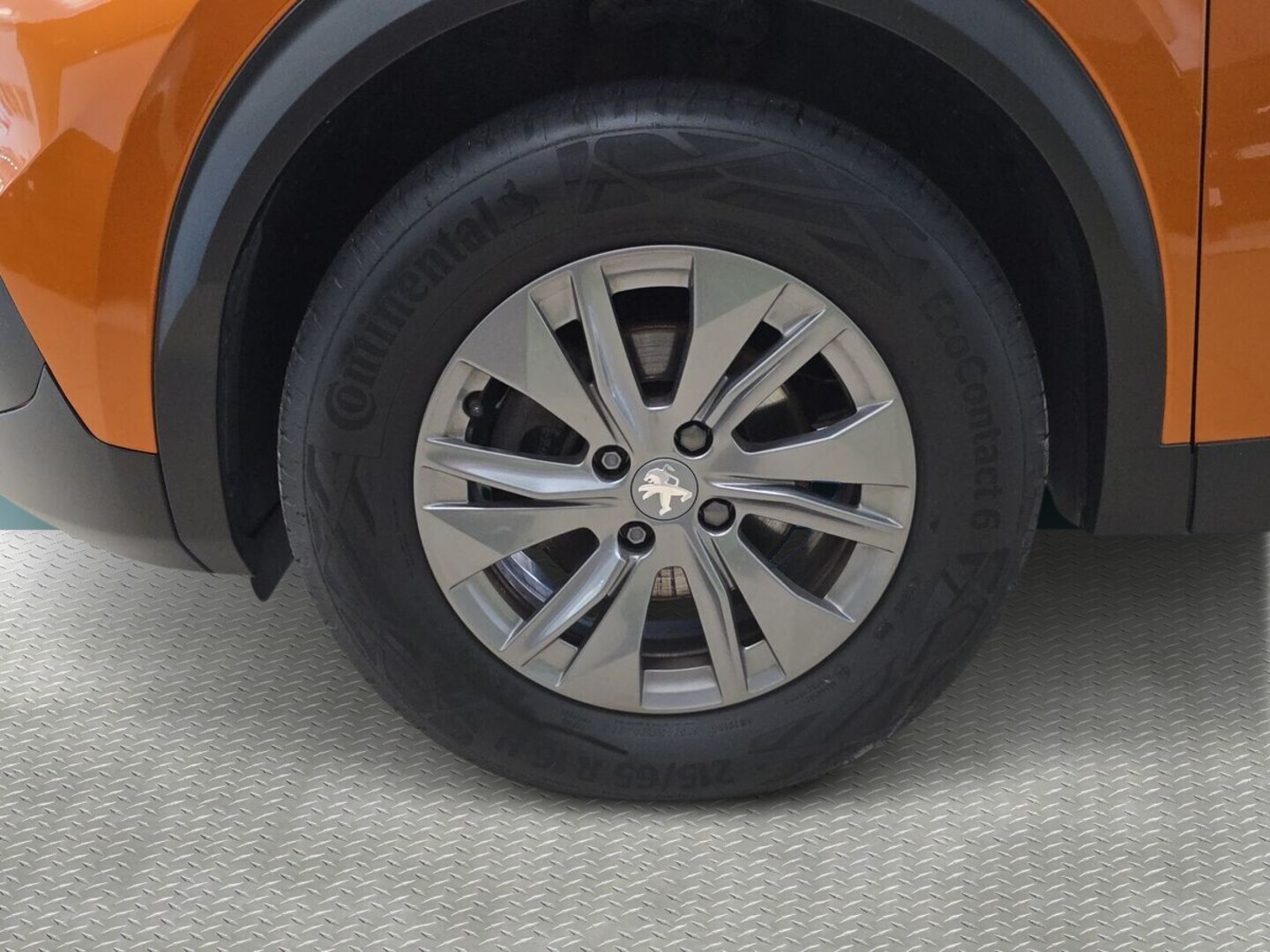 PEUGEOT 2008 2023