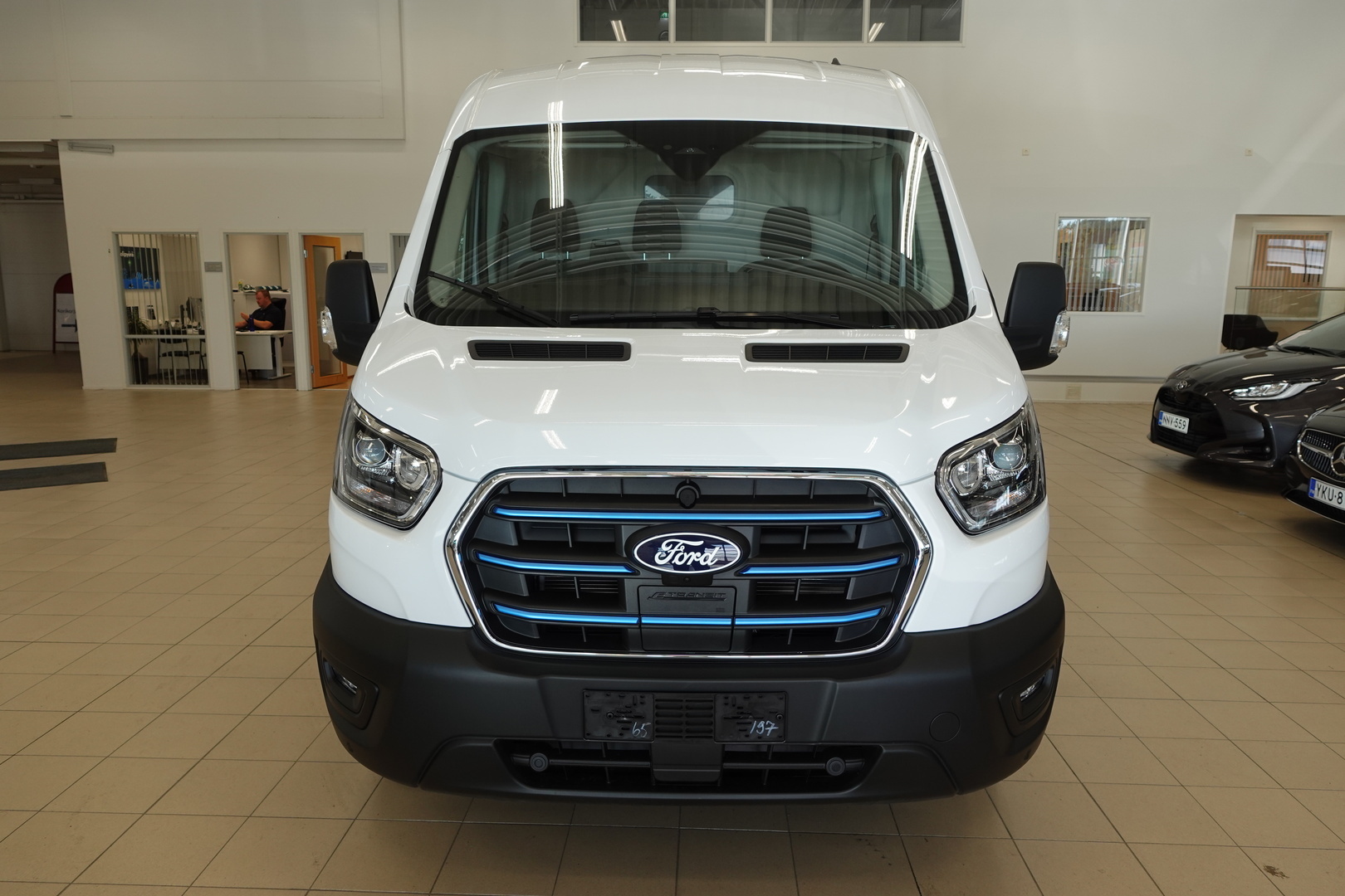 FORD TRANSIT 2025