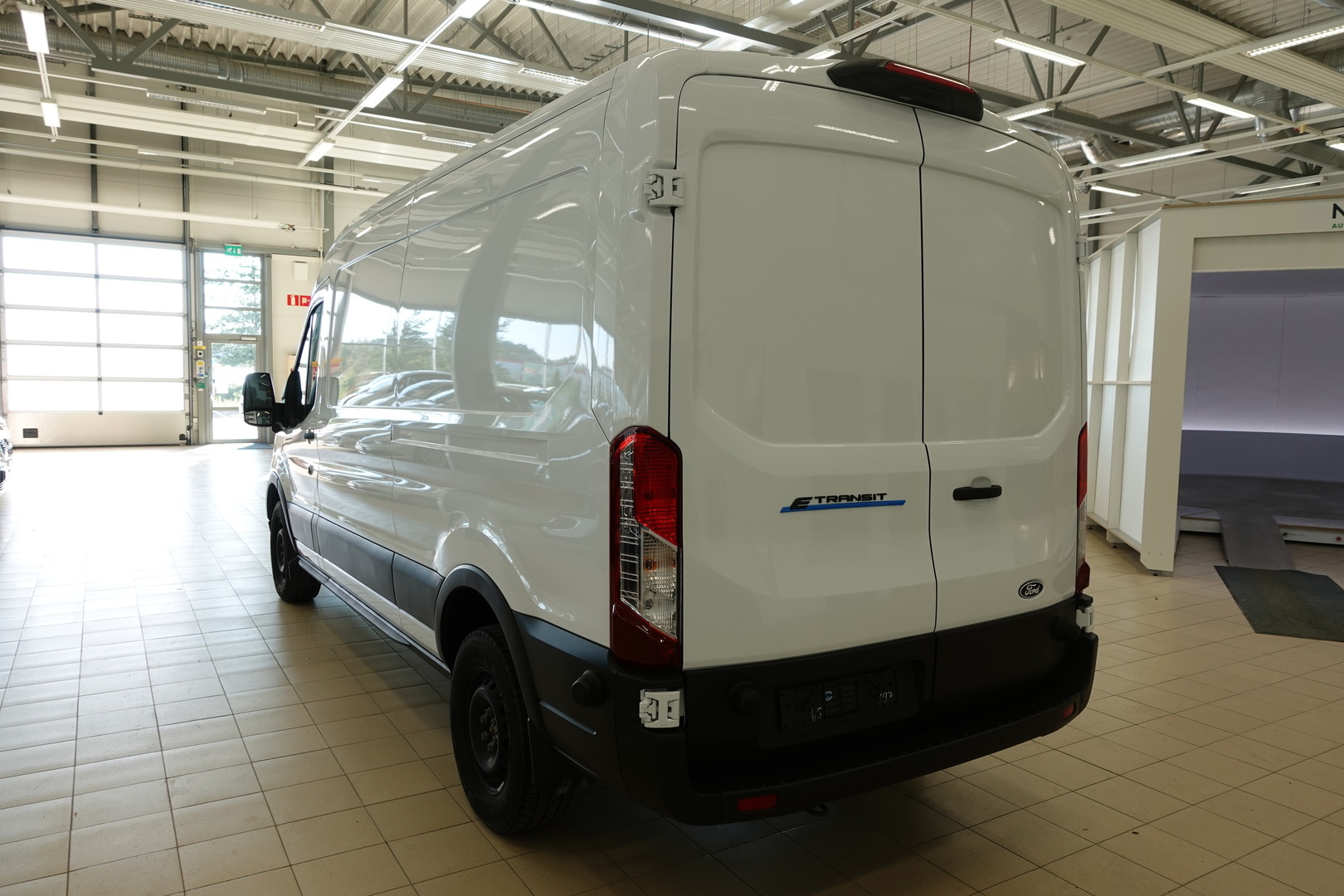 FORD TRANSIT 2025