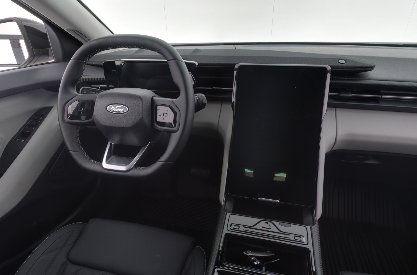 FORD Explorer 2025