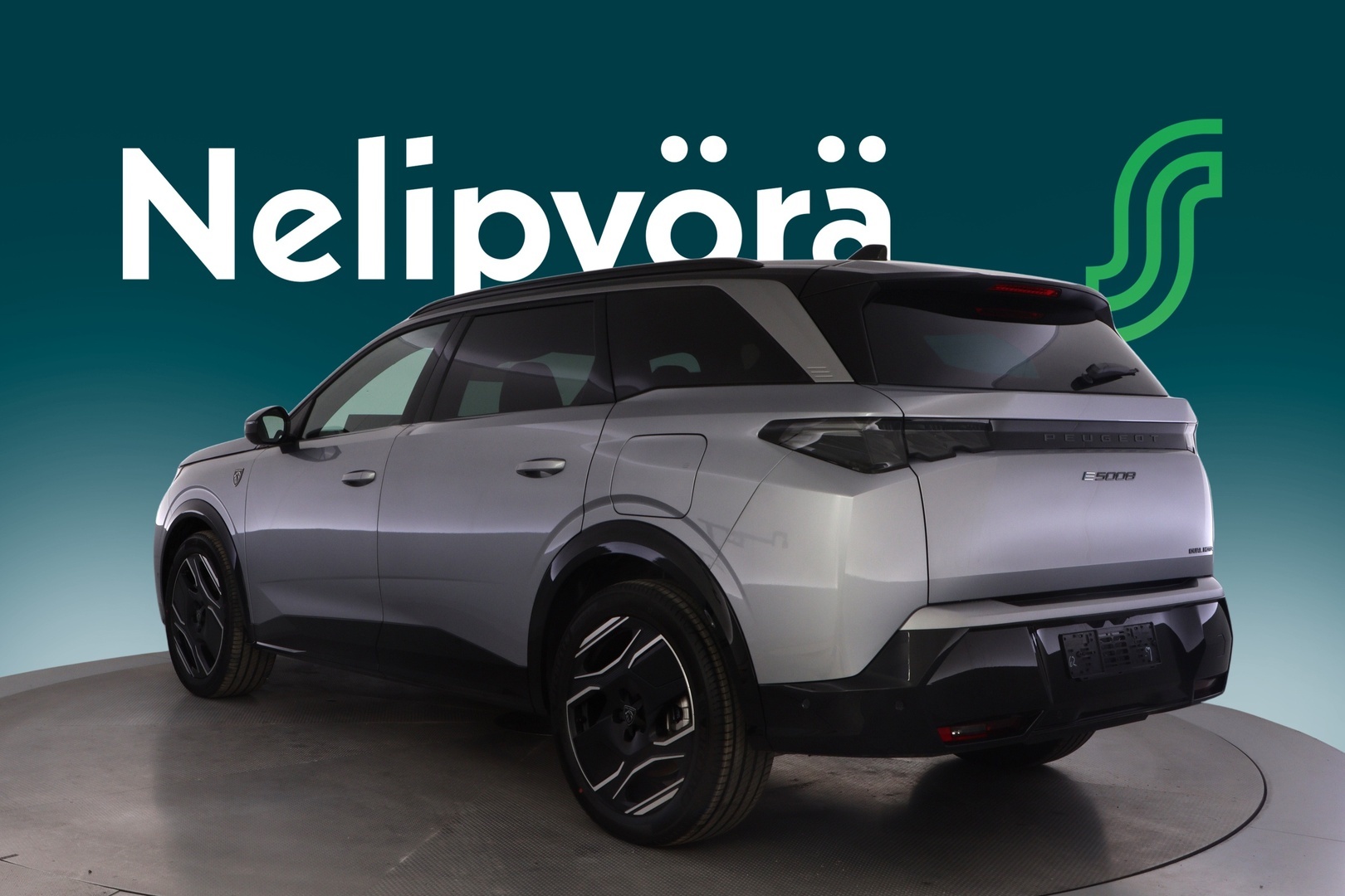 PEUGEOT E-5008 2026