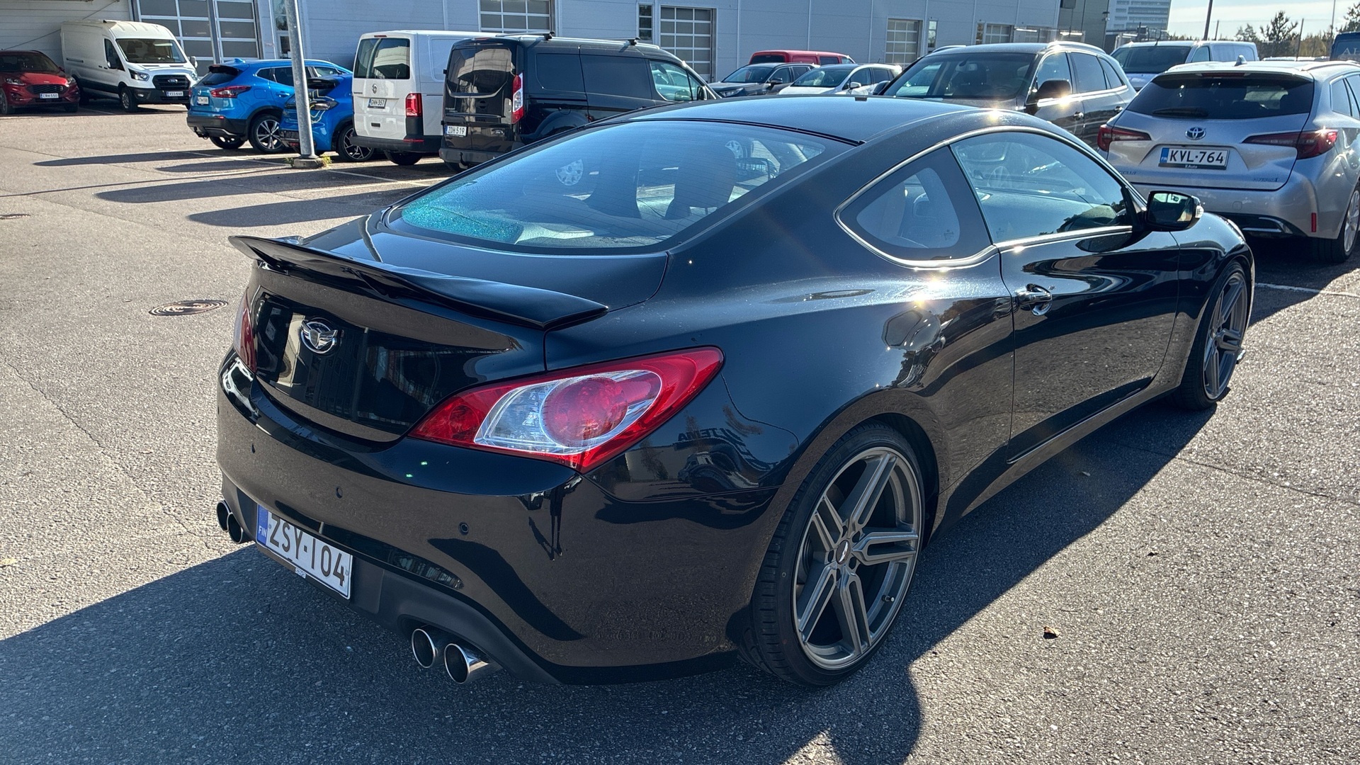 HYUNDAI Genesis Coupe 2011